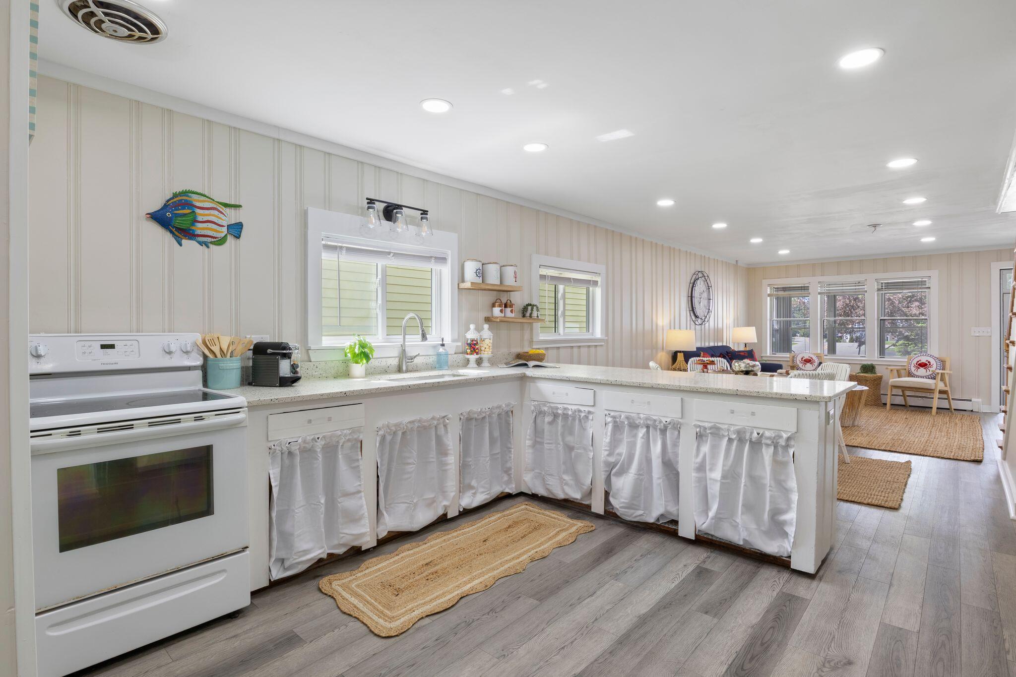 14 Union Avenue A