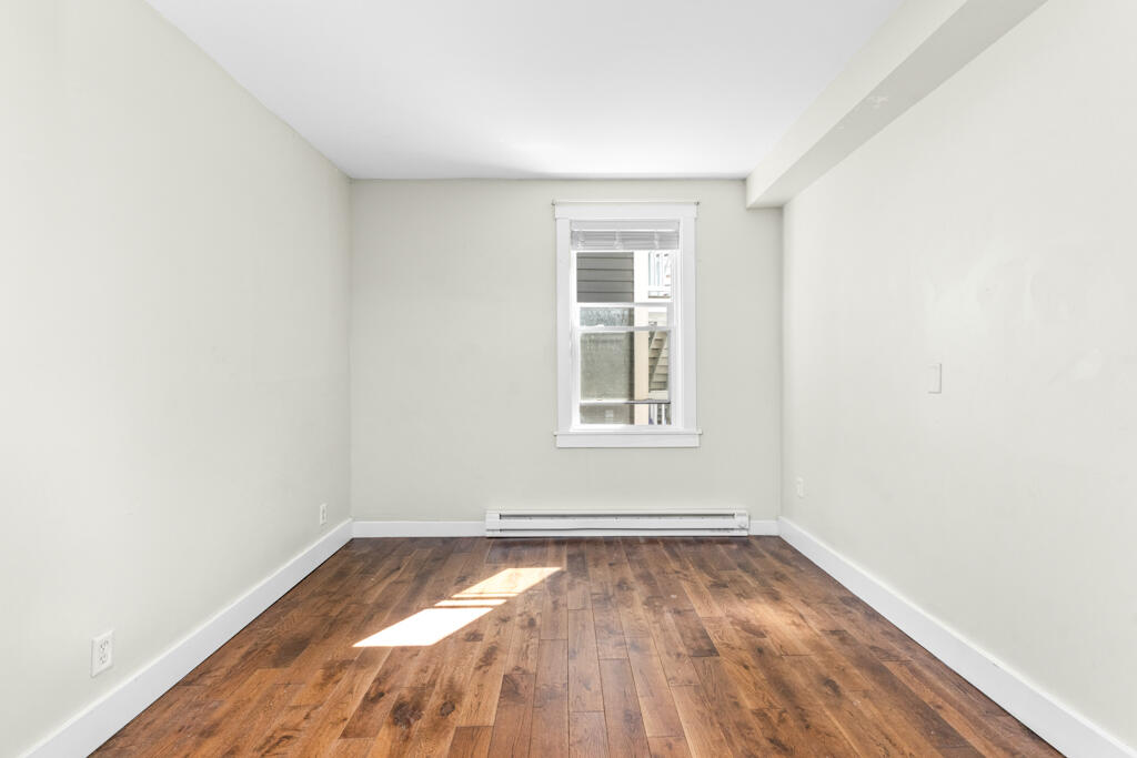 736 Forest Avenue