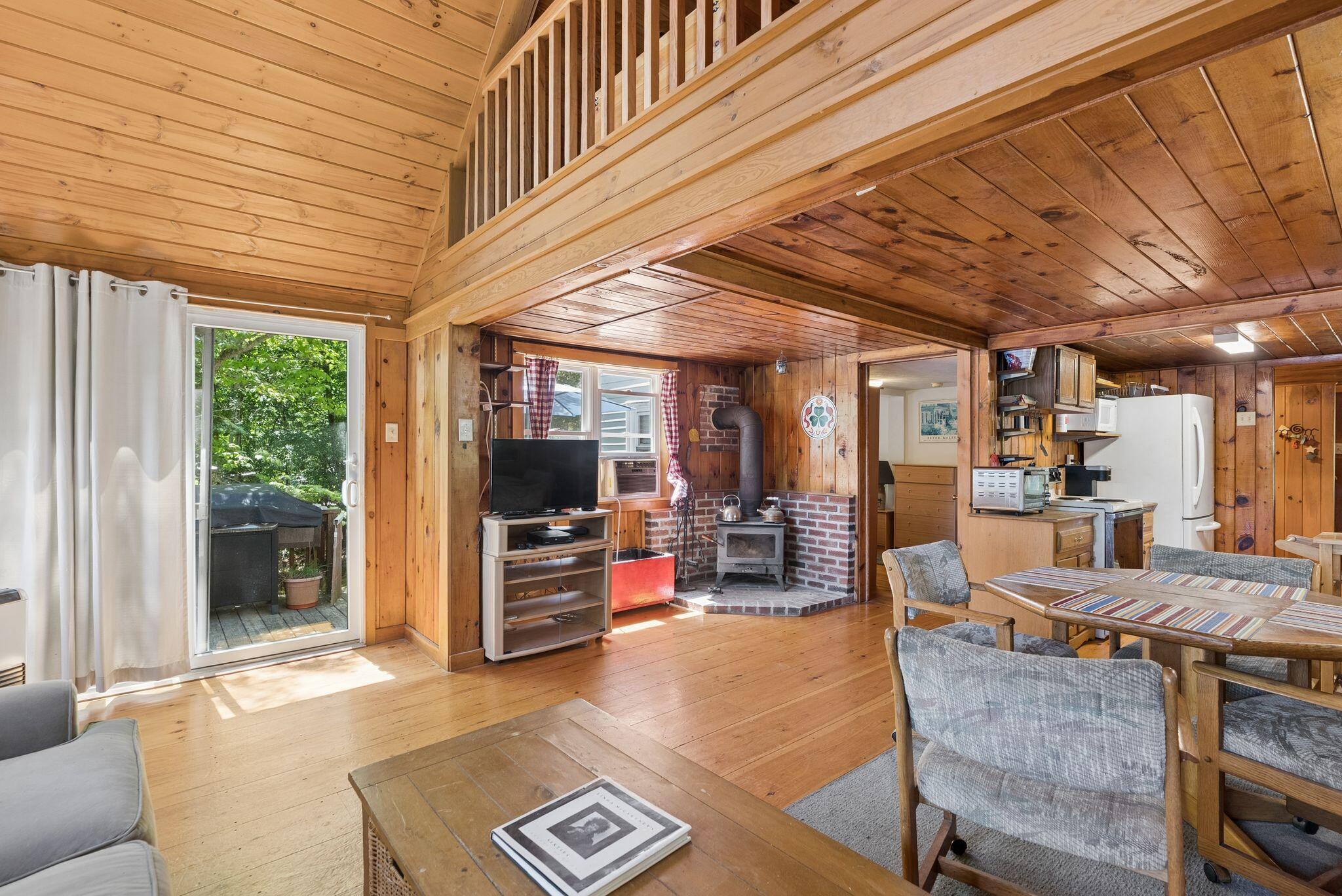 204 Wadleigh Pond Road
