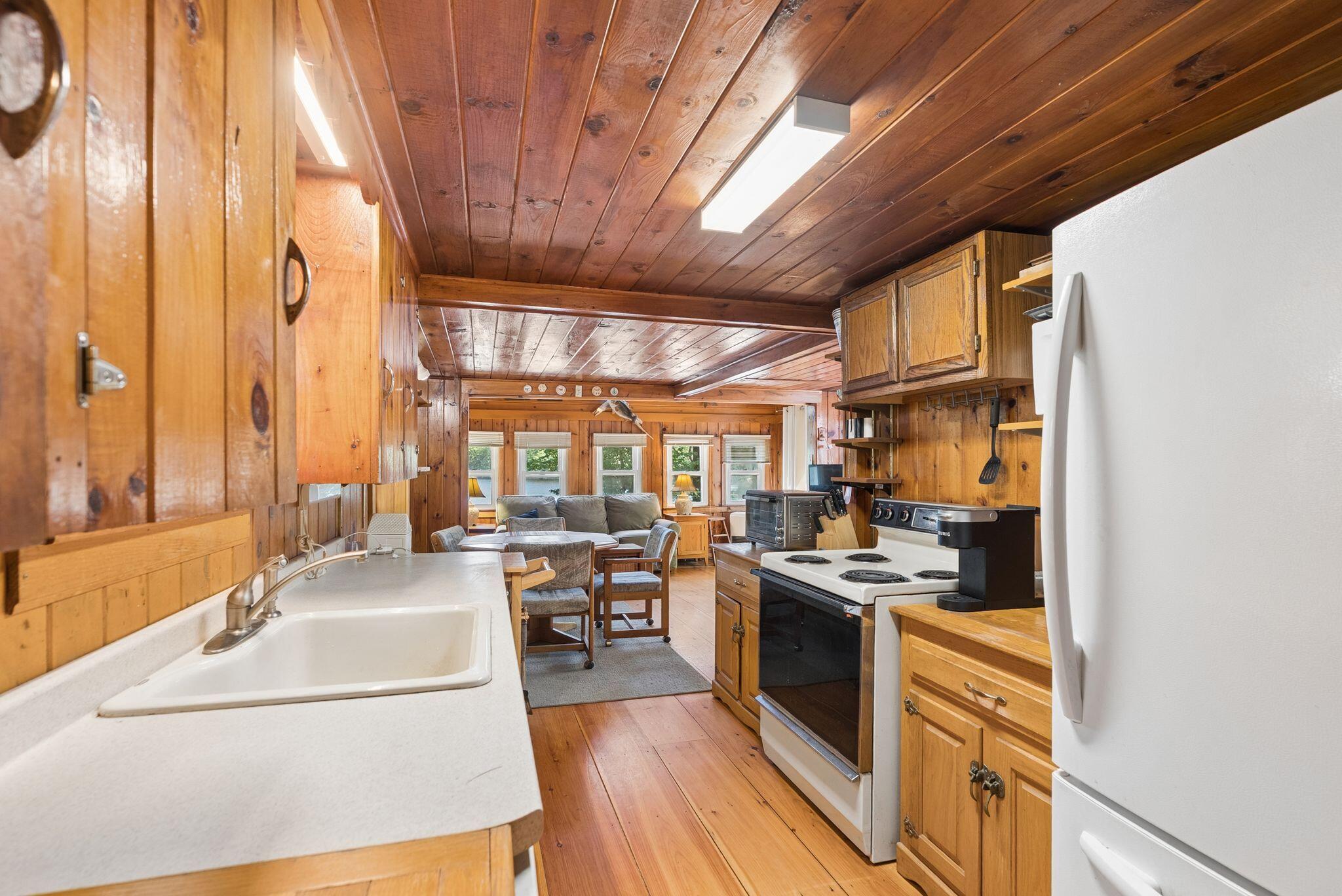 204 Wadleigh Pond Road