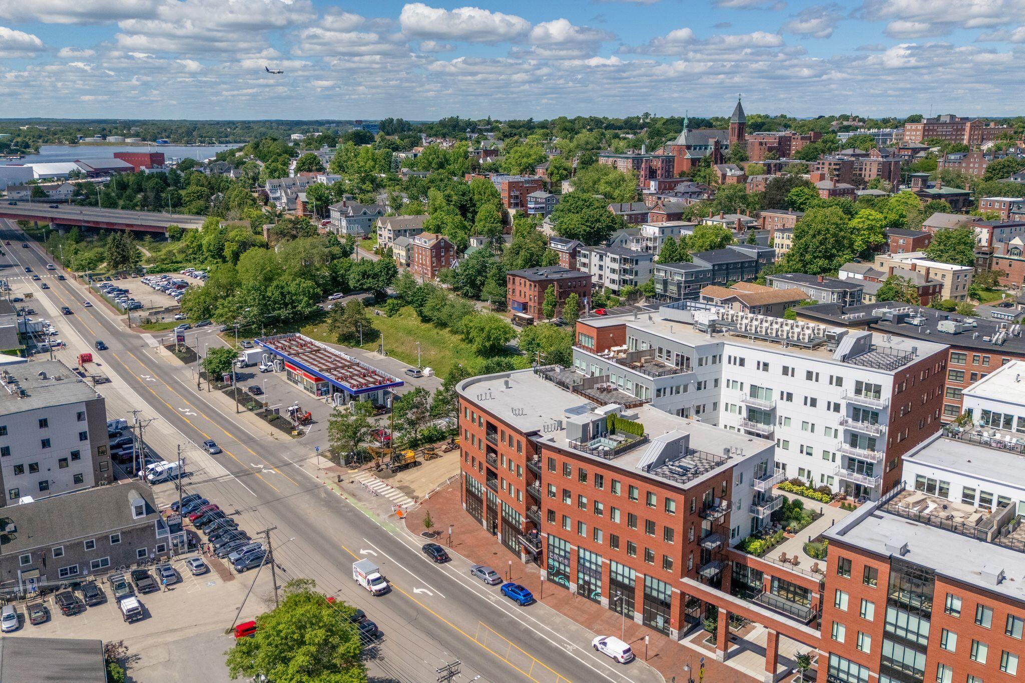 387 Commercial Street 432