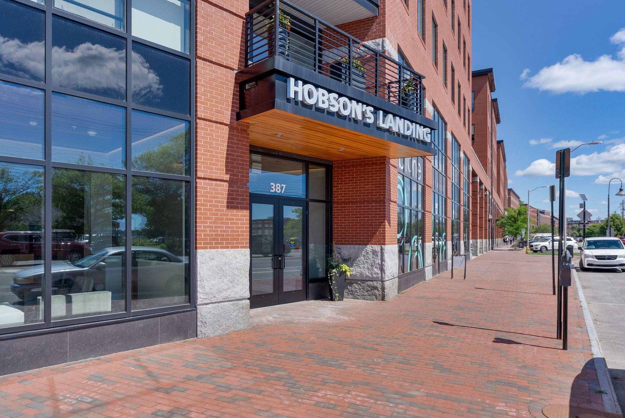 387 Commercial Street 432