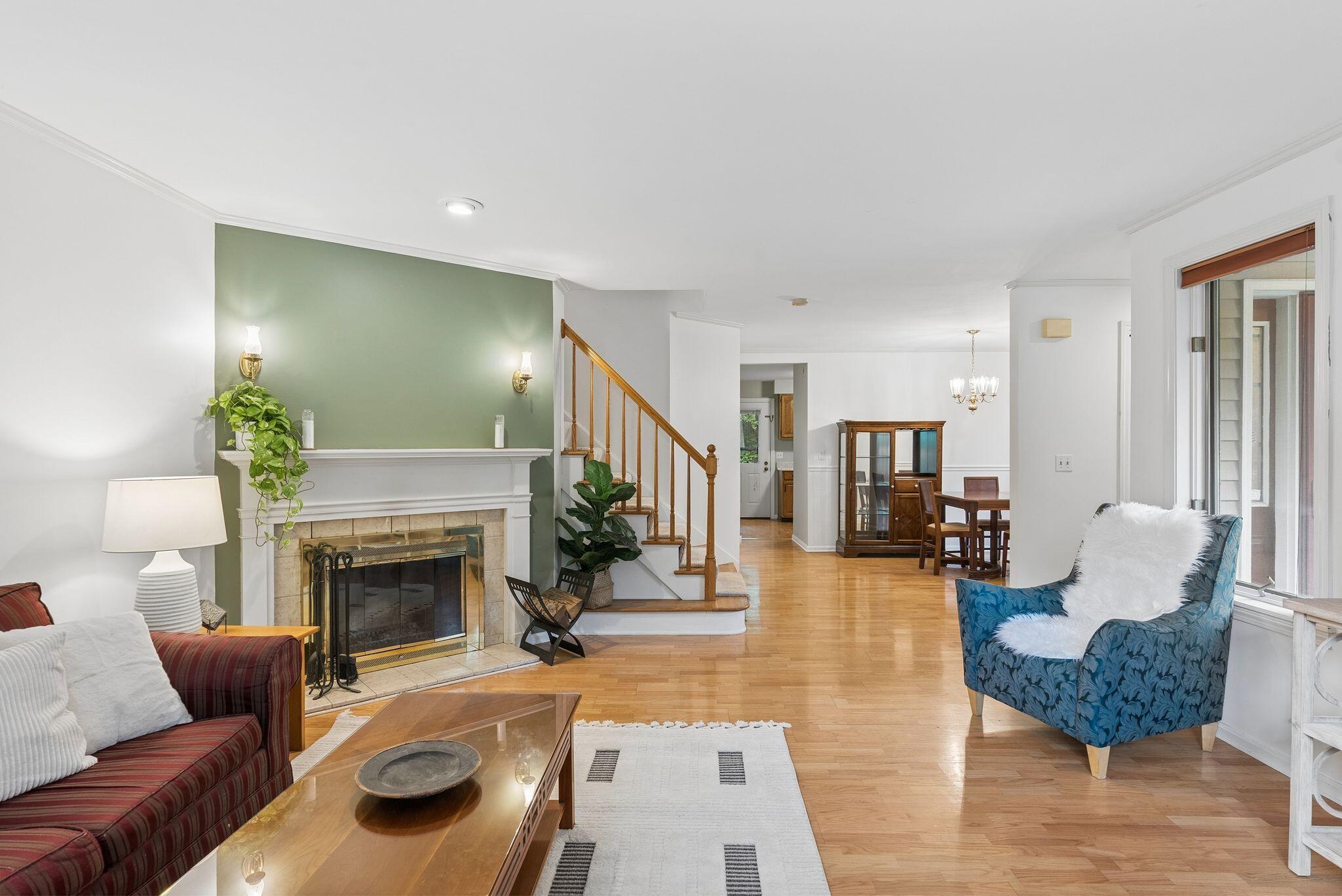16 Stoneledge Drive 16