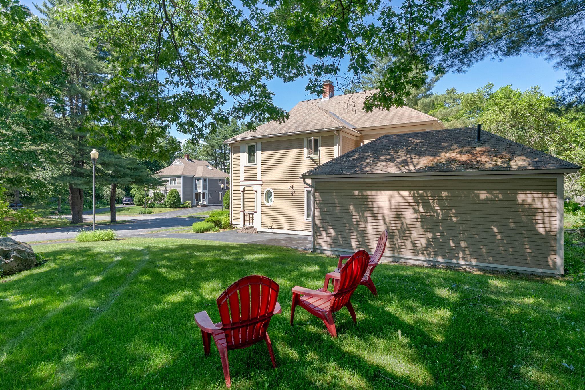 16 Stoneledge Drive 16