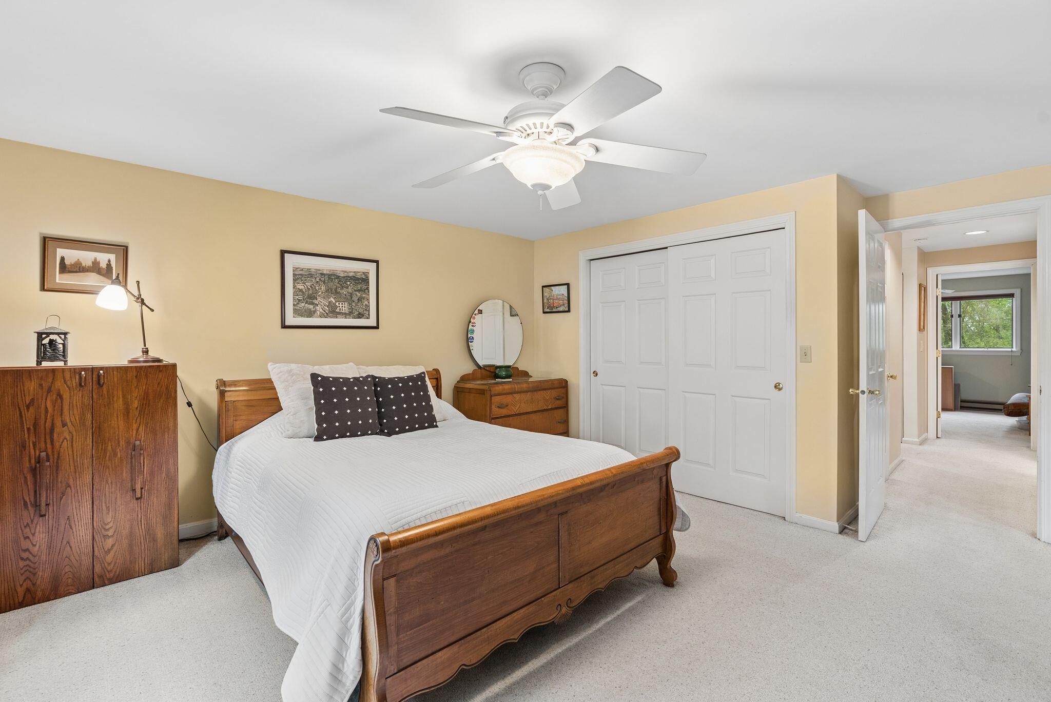 16 Stoneledge Drive 16
