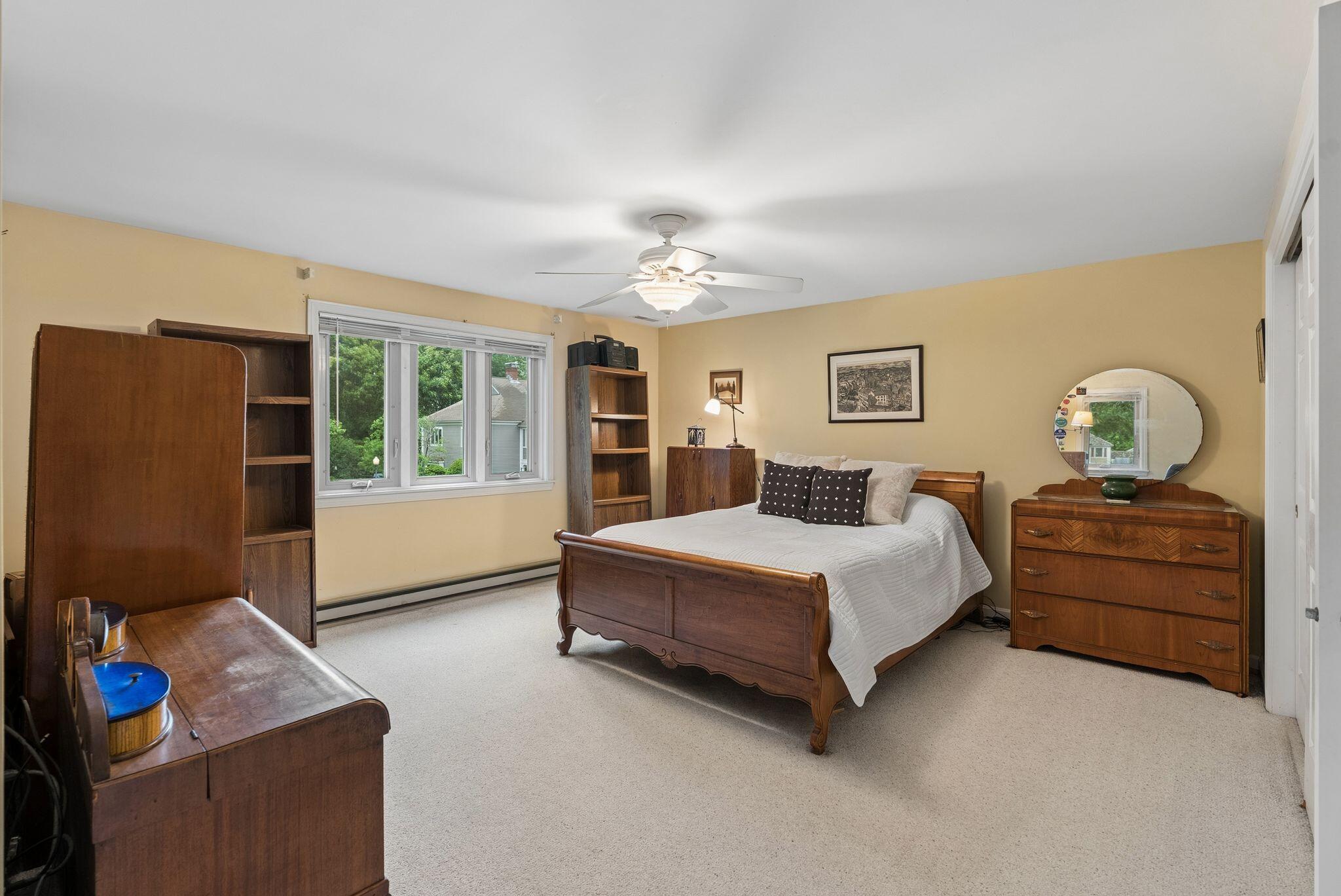 16 Stoneledge Drive 16