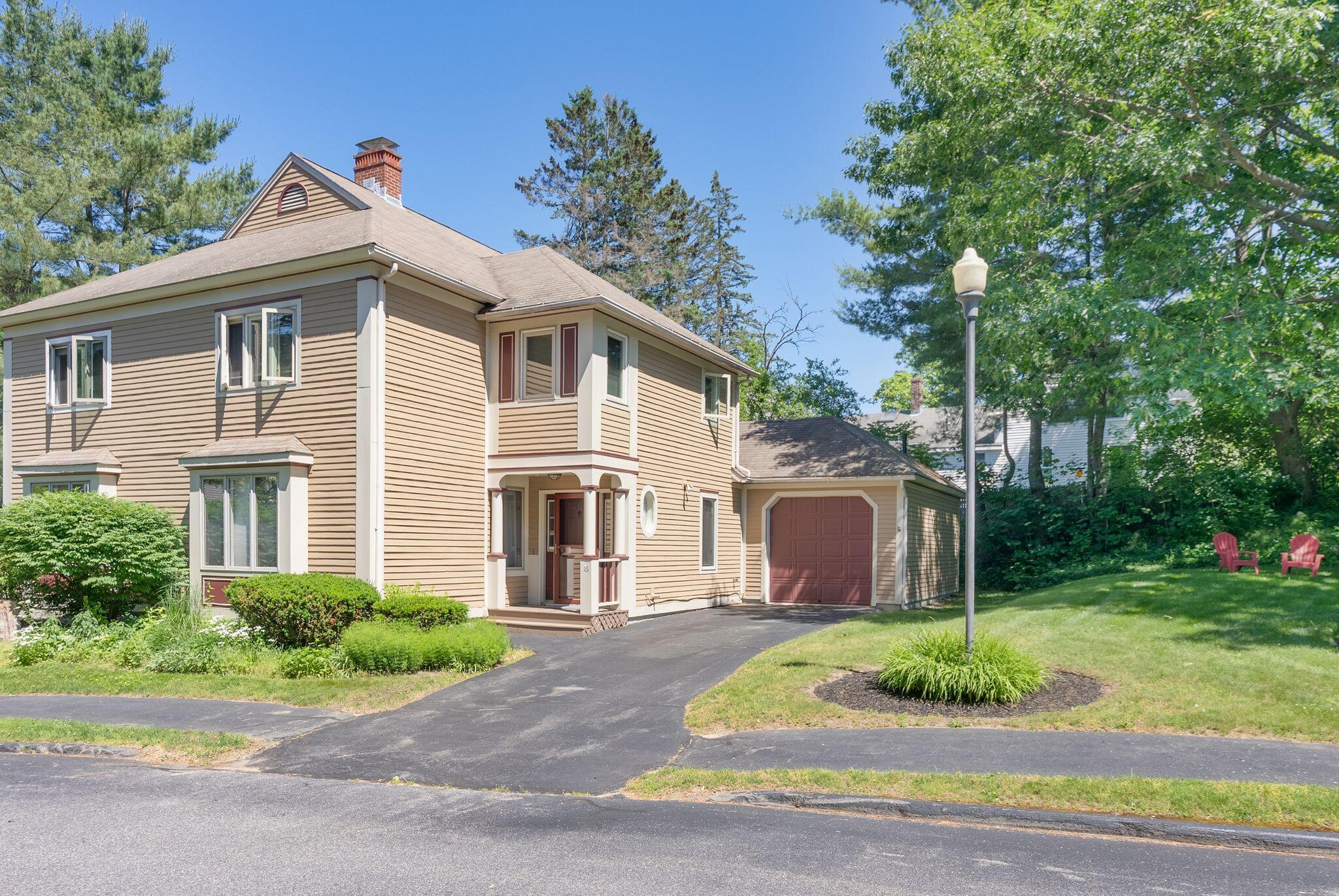 16 Stoneledge Drive 16