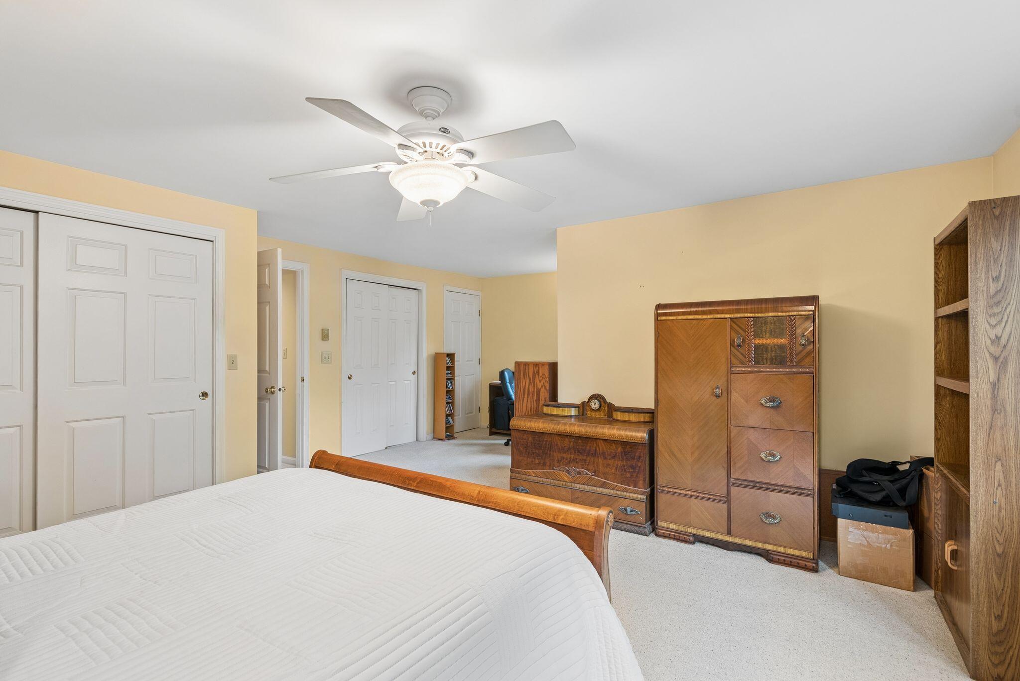16 Stoneledge Drive 16