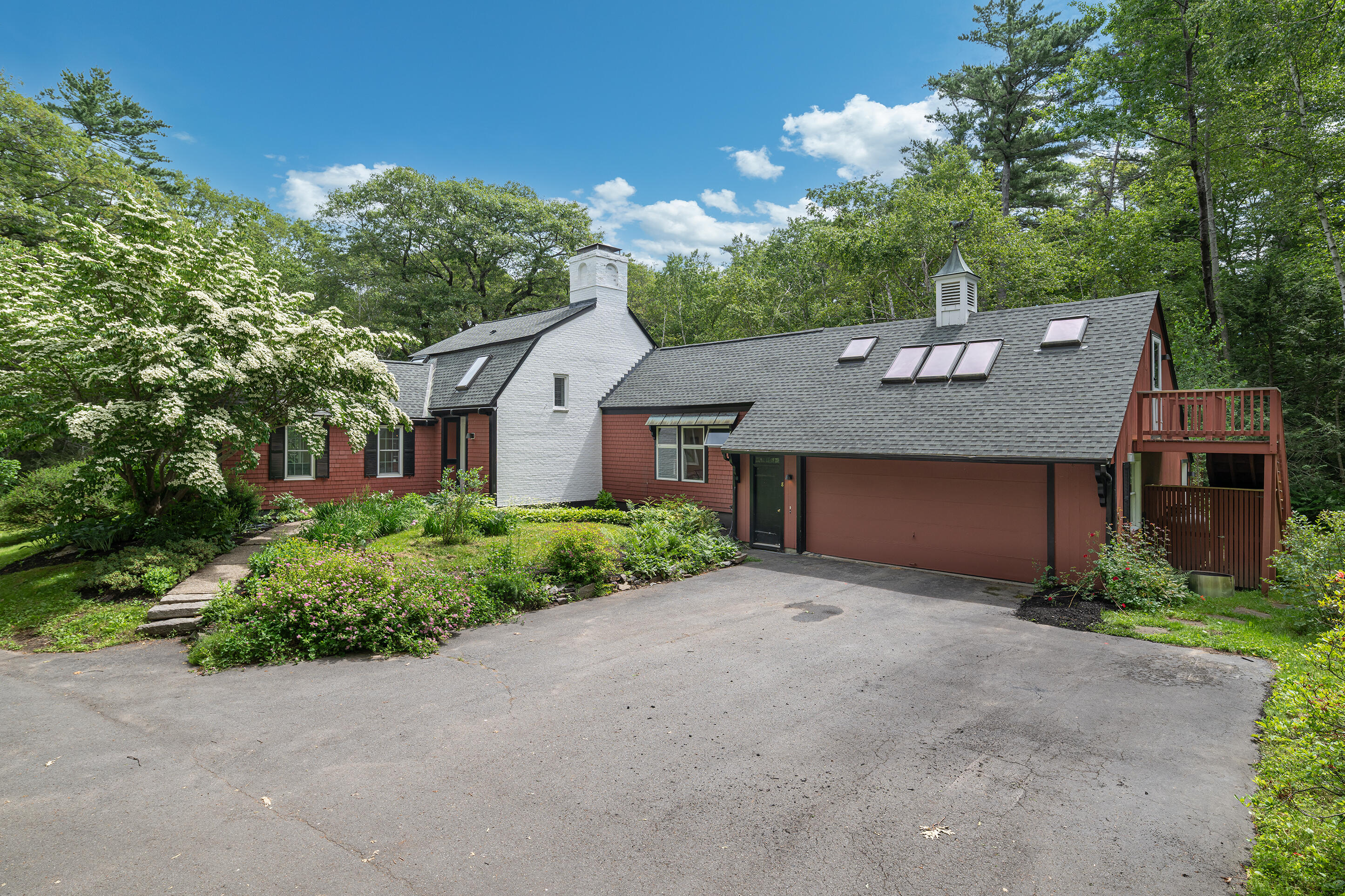 8 Fox Hill Road