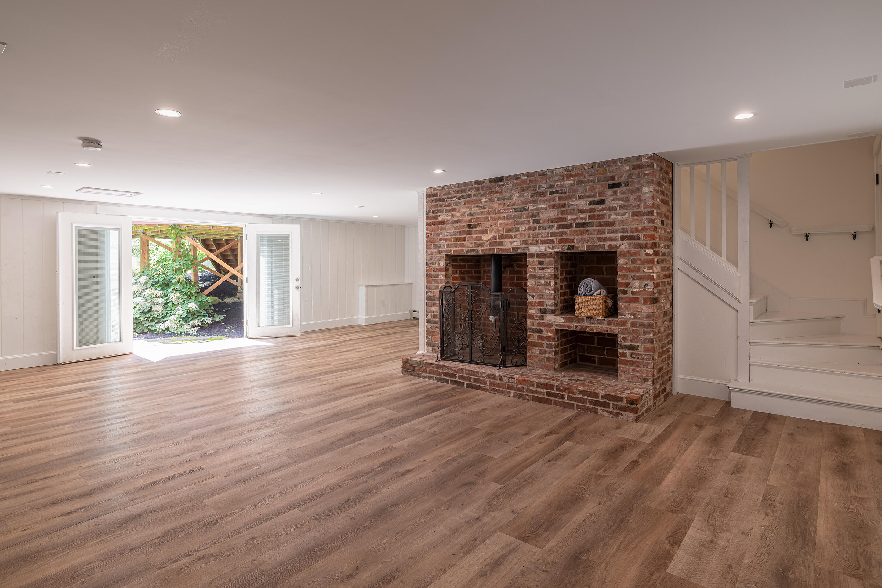 8 Fox Hill Road