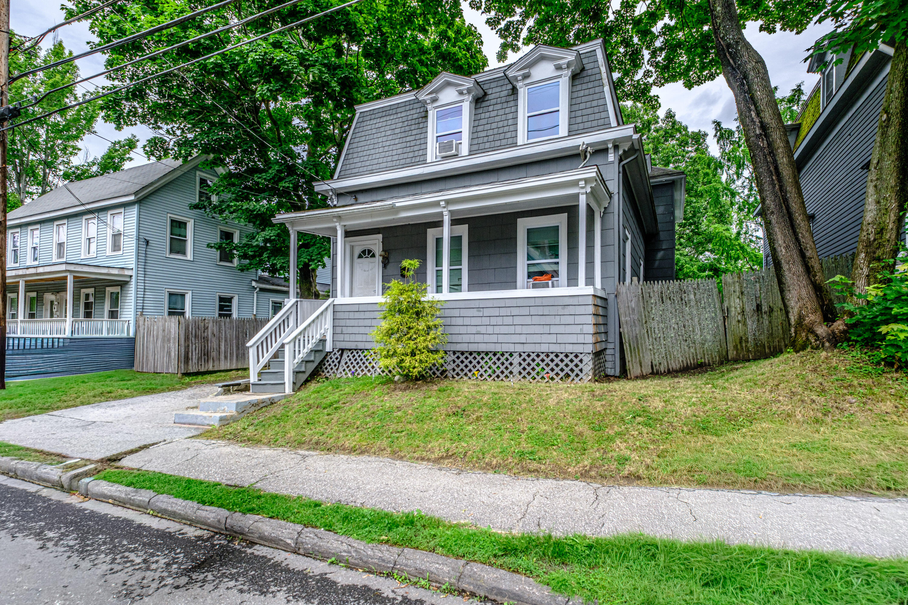 124 Brackett Street
