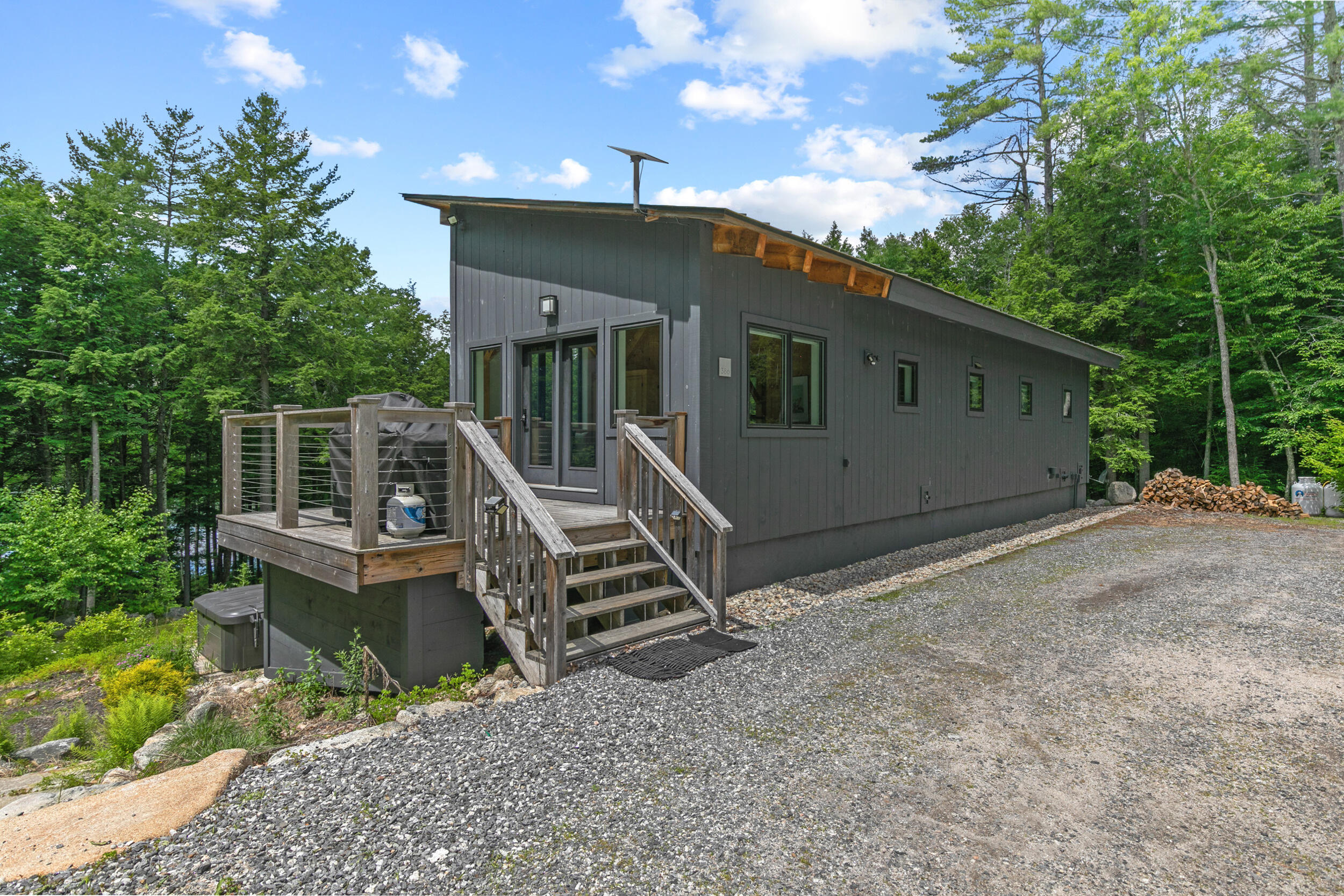 386 Lake House Road