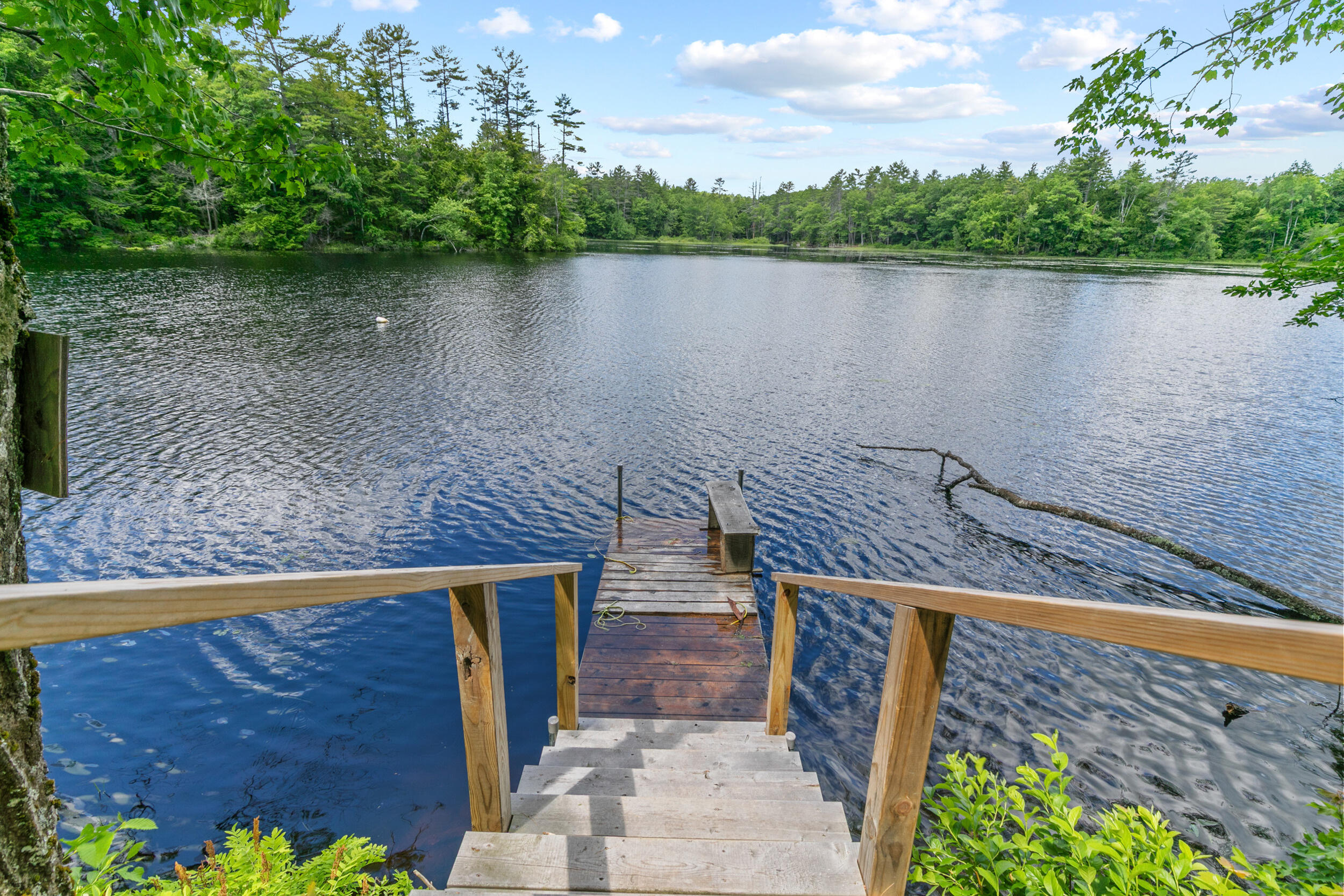 386 Lake House Road