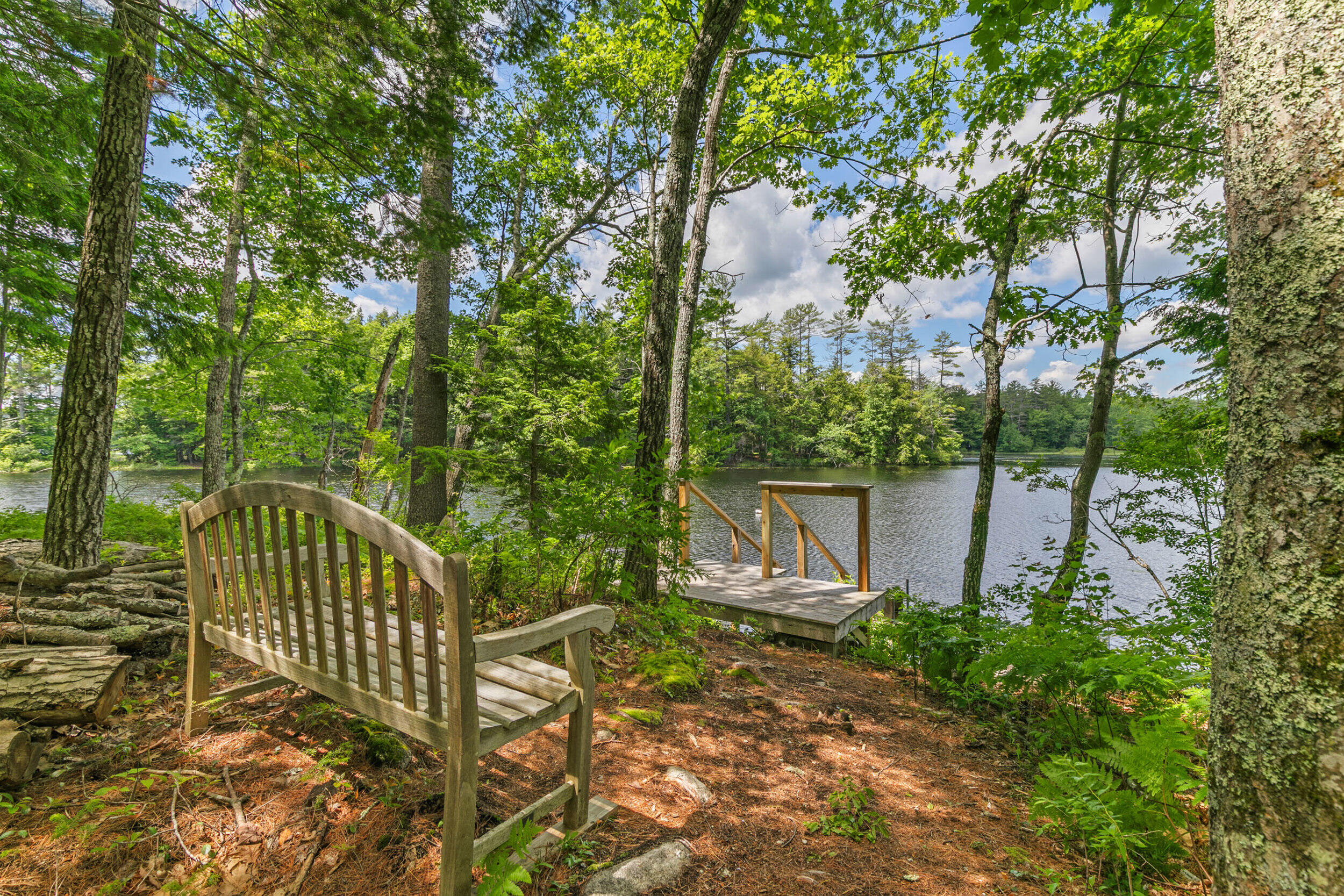 386 Lake House Road