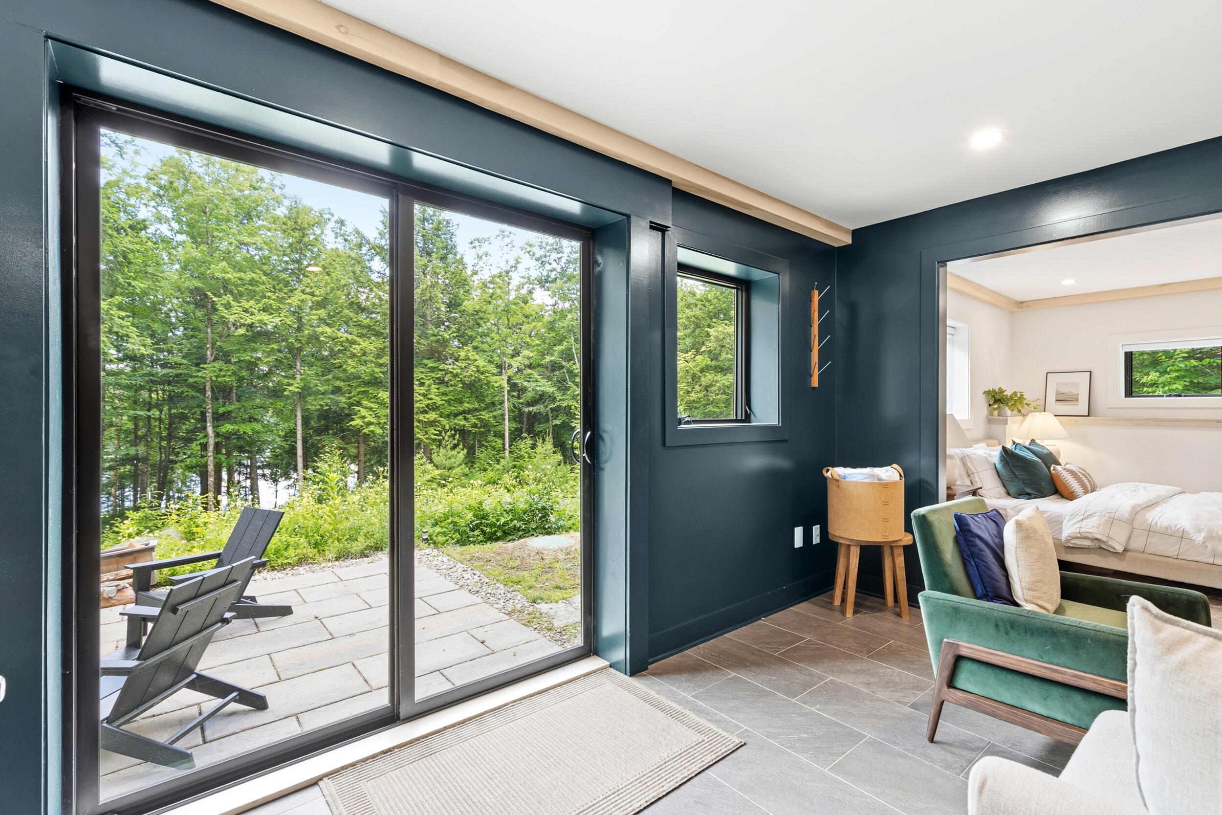 386 Lake House Road