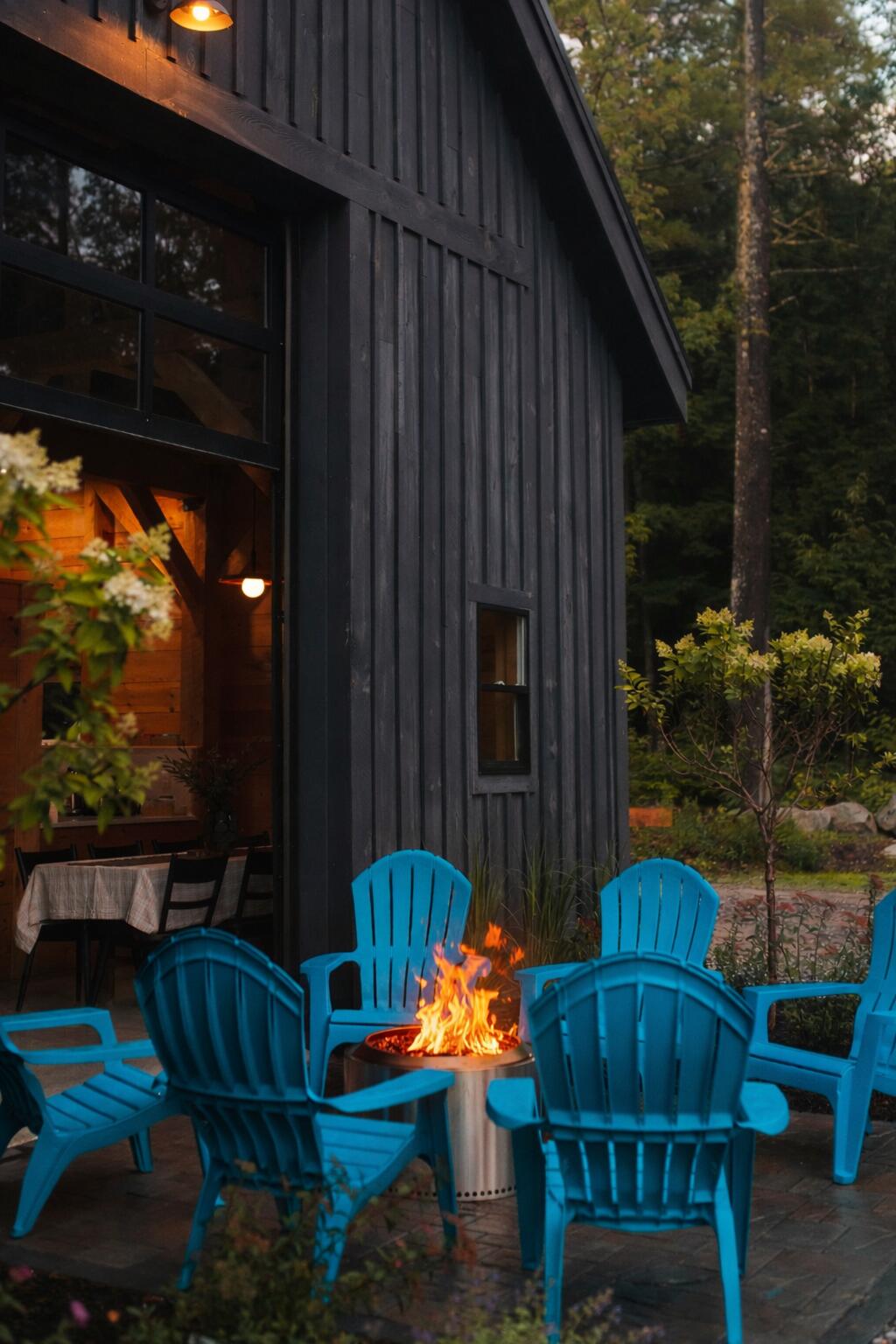386 Lake House Road