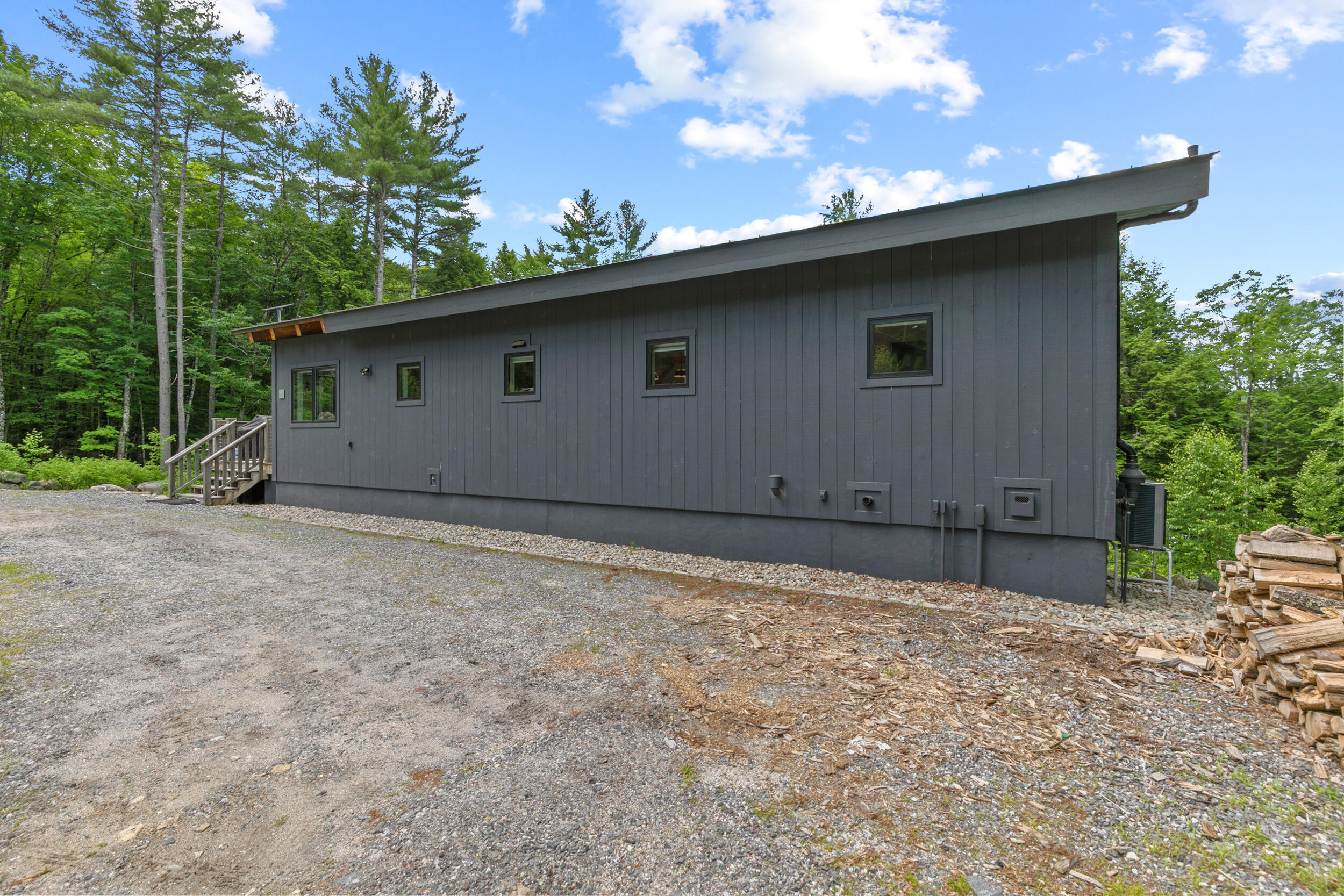 386 Lake House Road