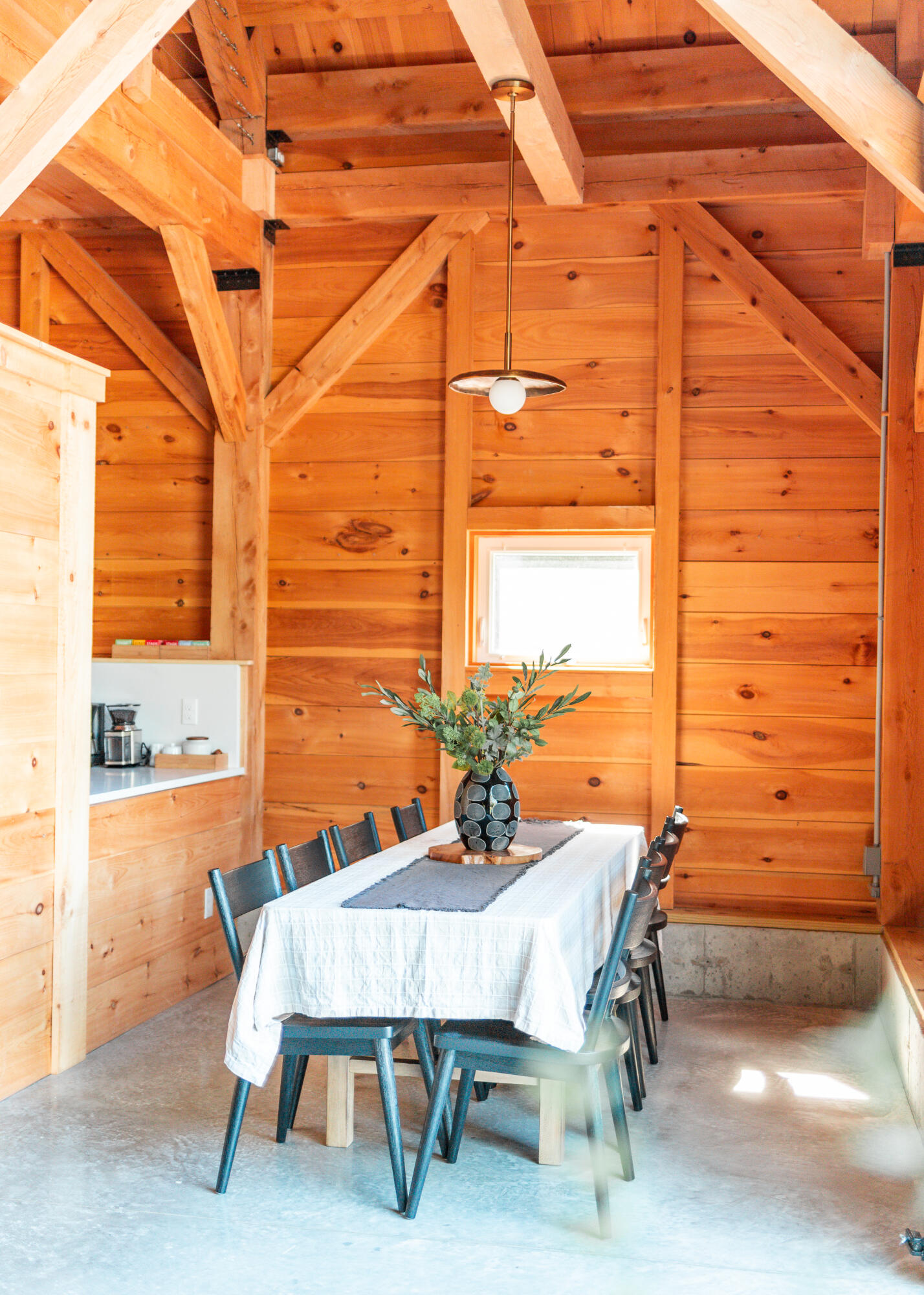 386 Lake House Road