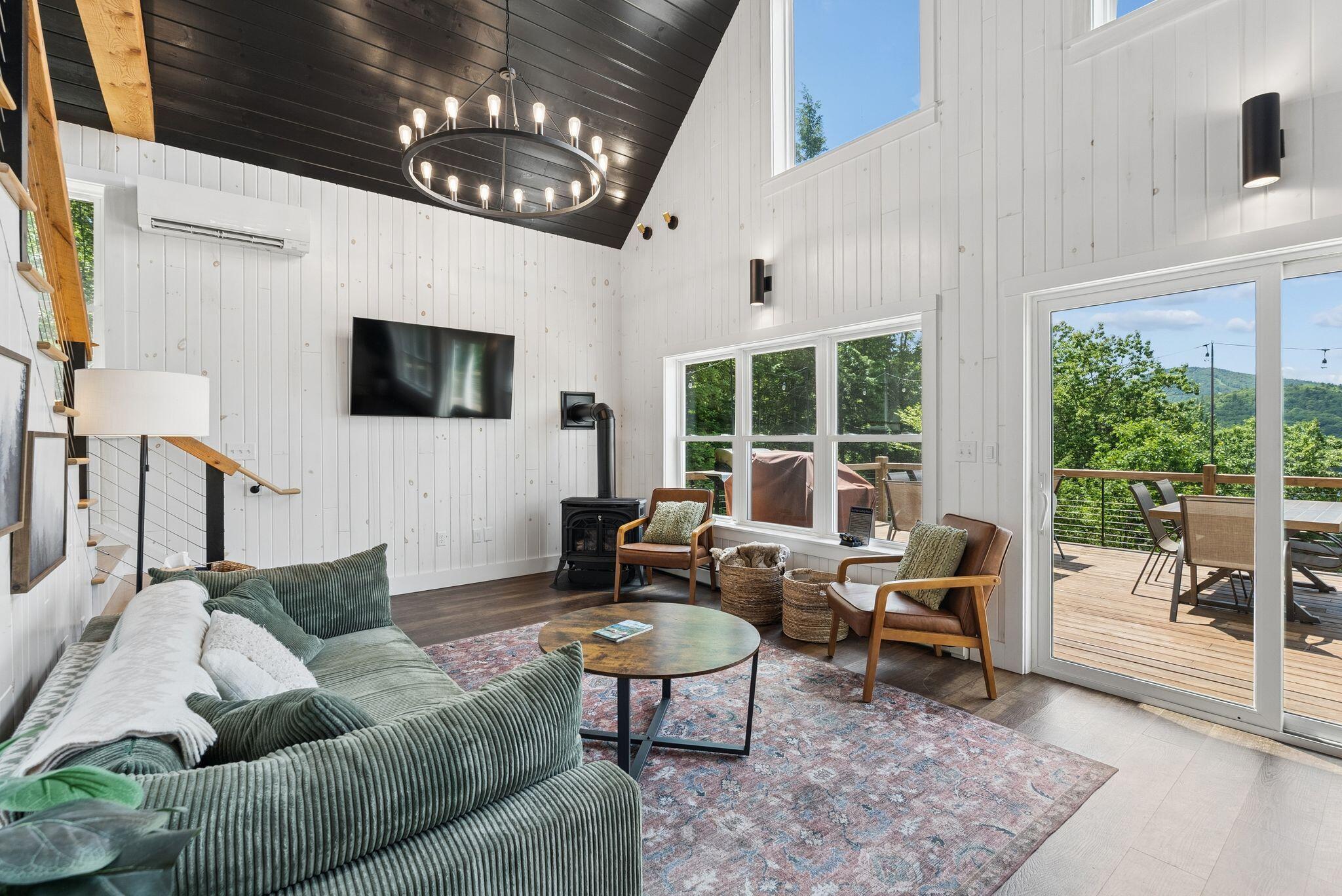 50 Hickory Drive