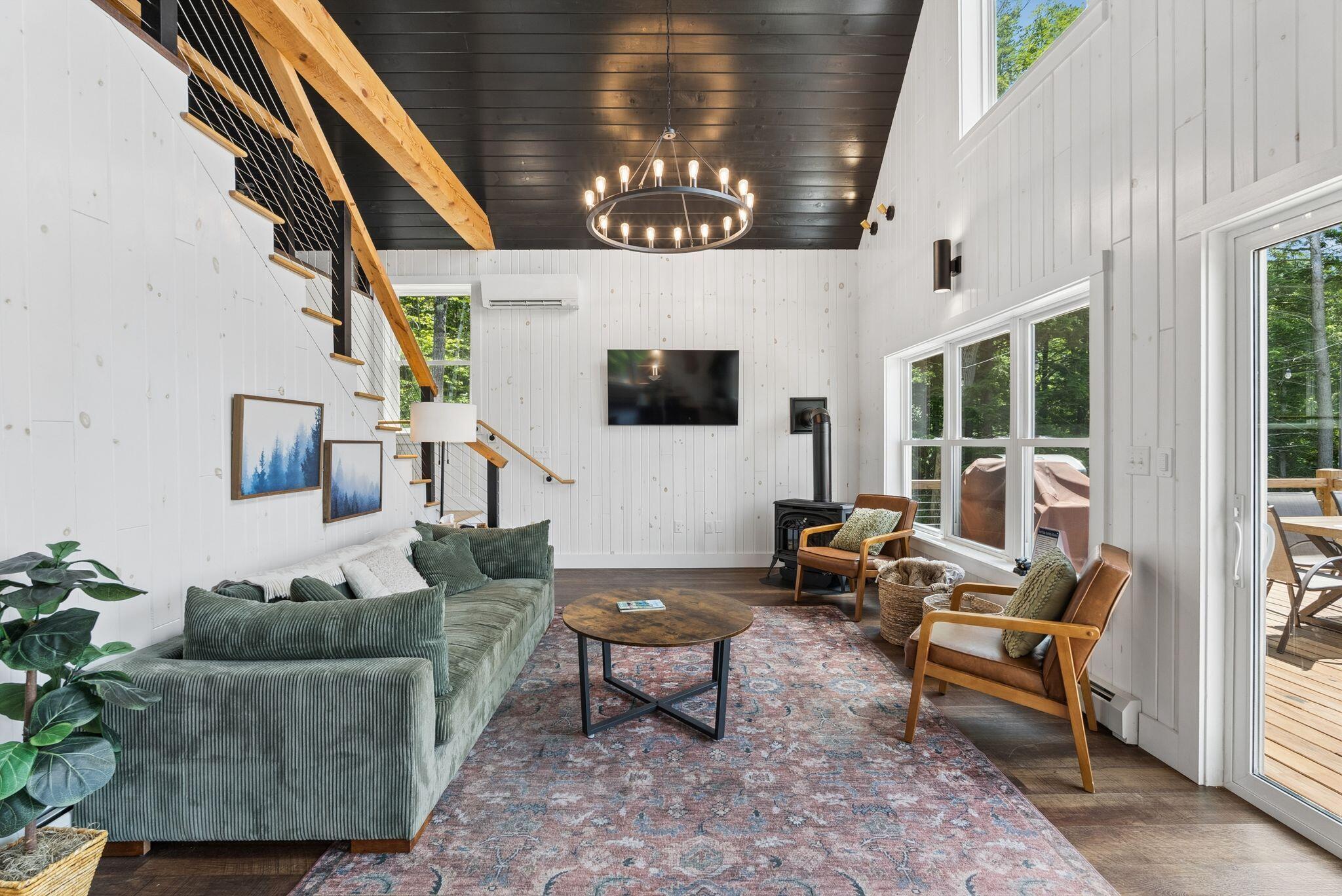 50 Hickory Drive