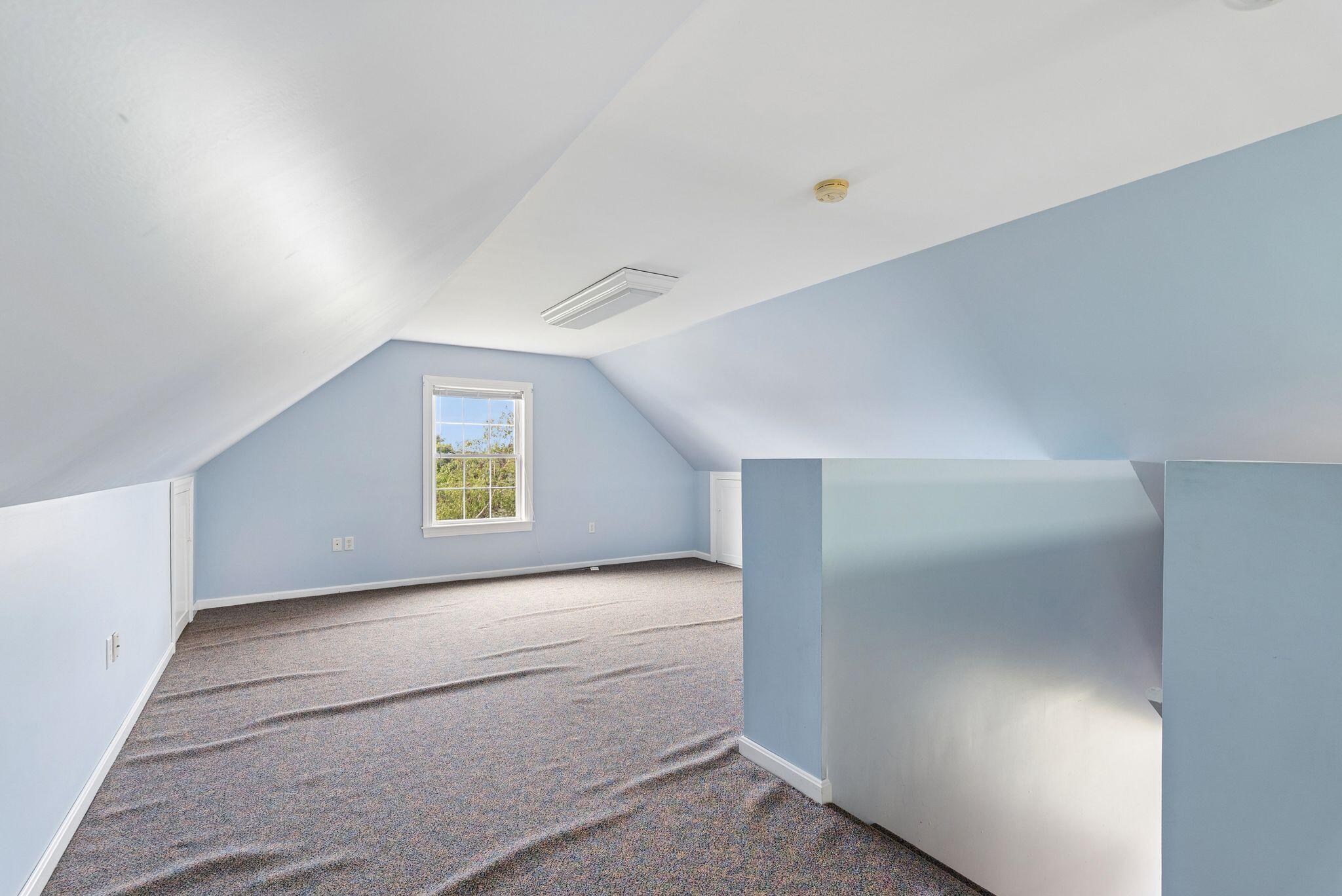 13 Crestview Drive