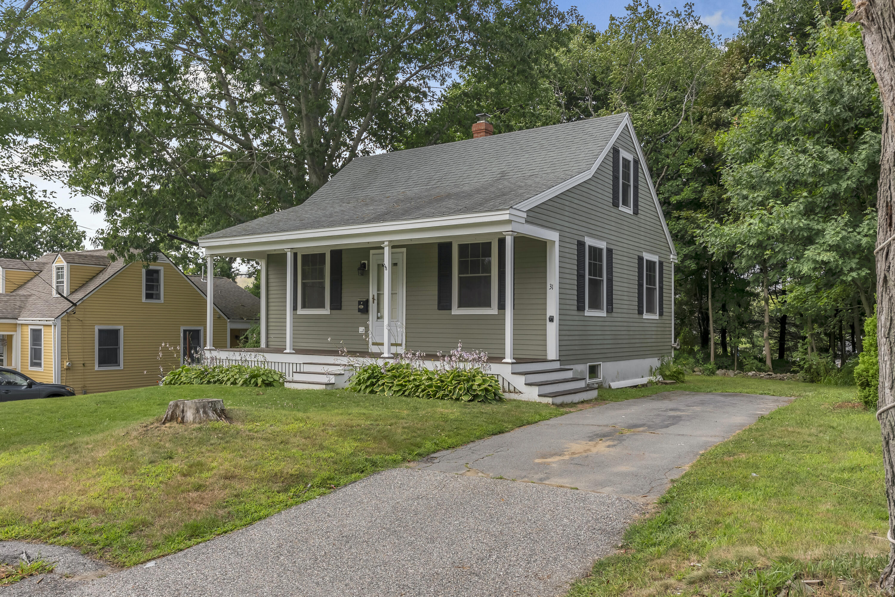 31 Longfellow Drive