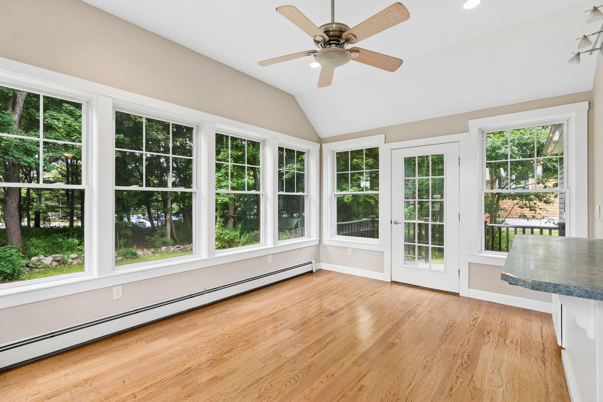 31 Longfellow Drive