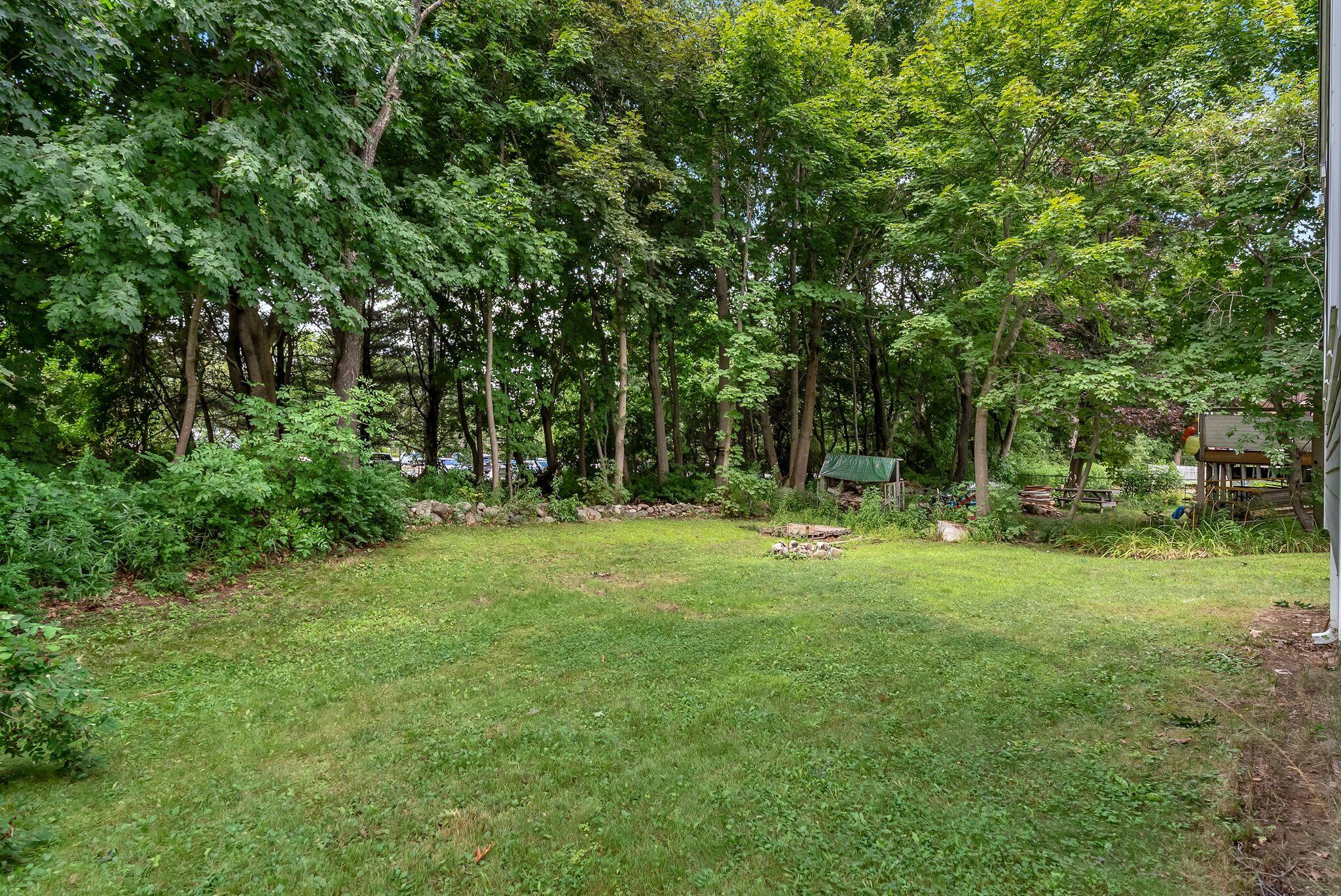 31 Longfellow Drive