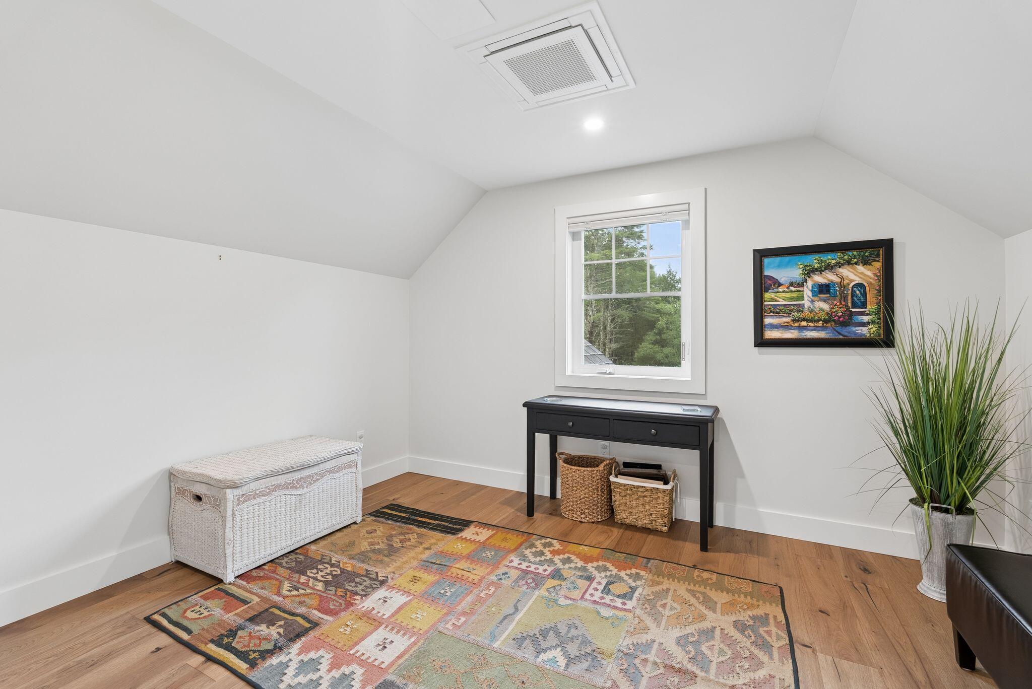 21 Youngs Lane 7
