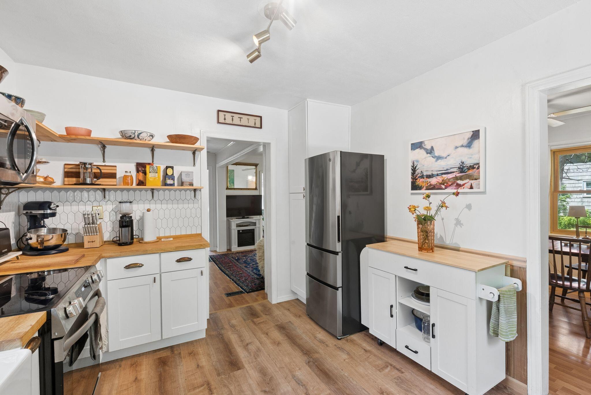 7 Edgewood Street