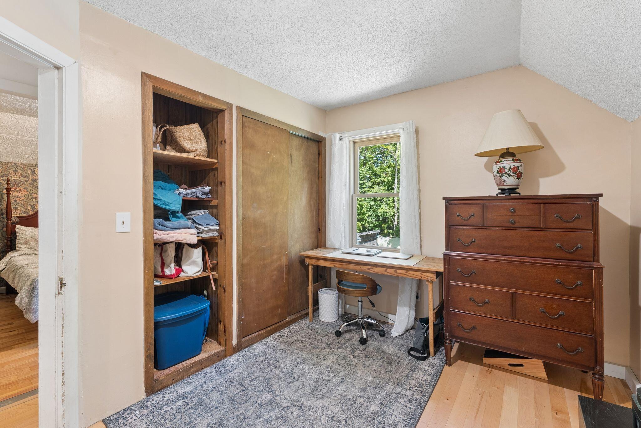 7 Edgewood Street