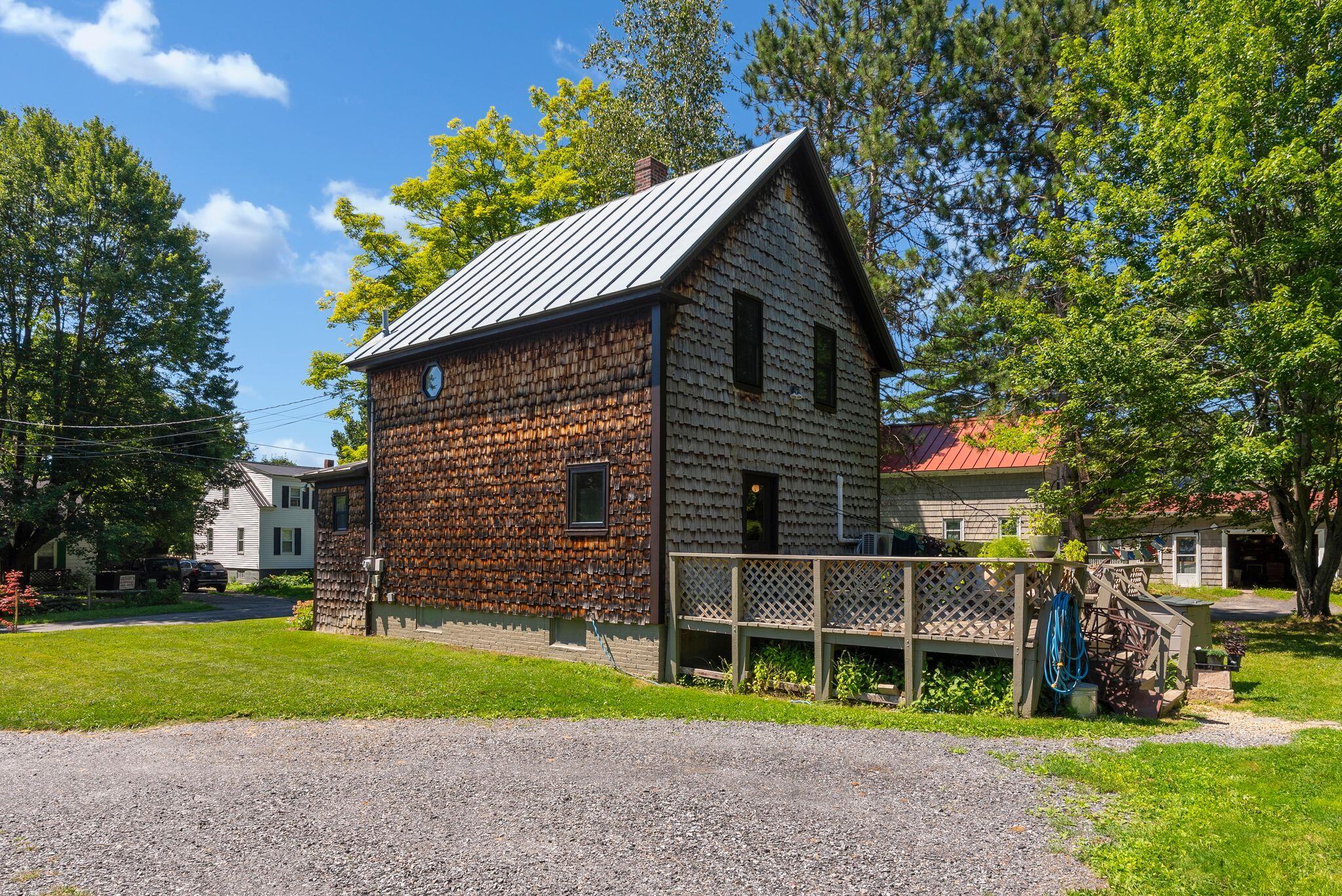 7 Edgewood Street