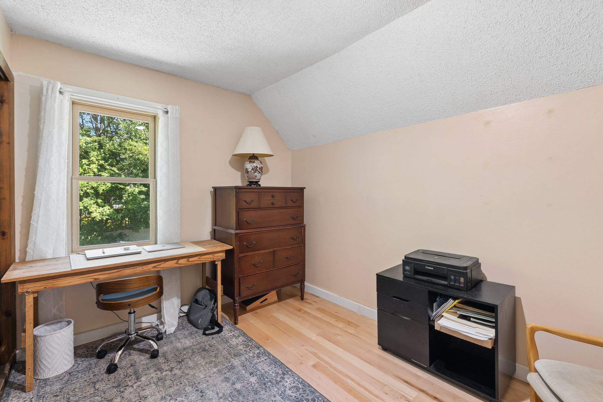 7 Edgewood Street