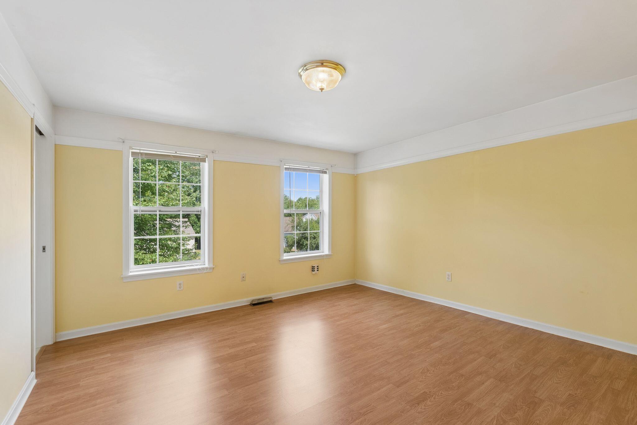 27 Hickory Drive