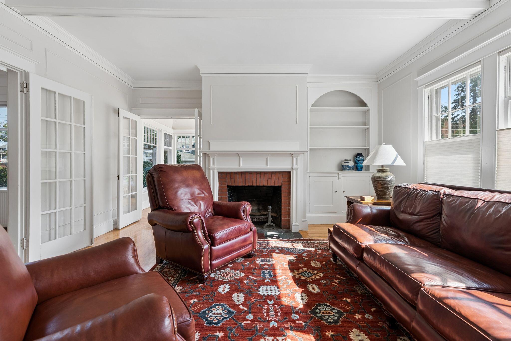 381 Deering Avenue