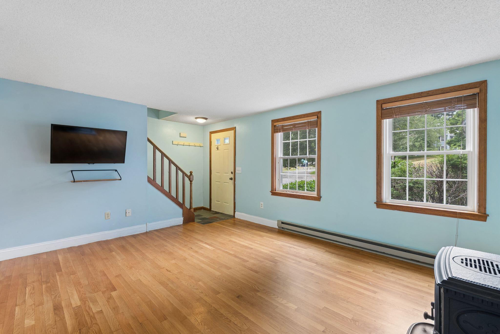 99 Northwood Drive 99
