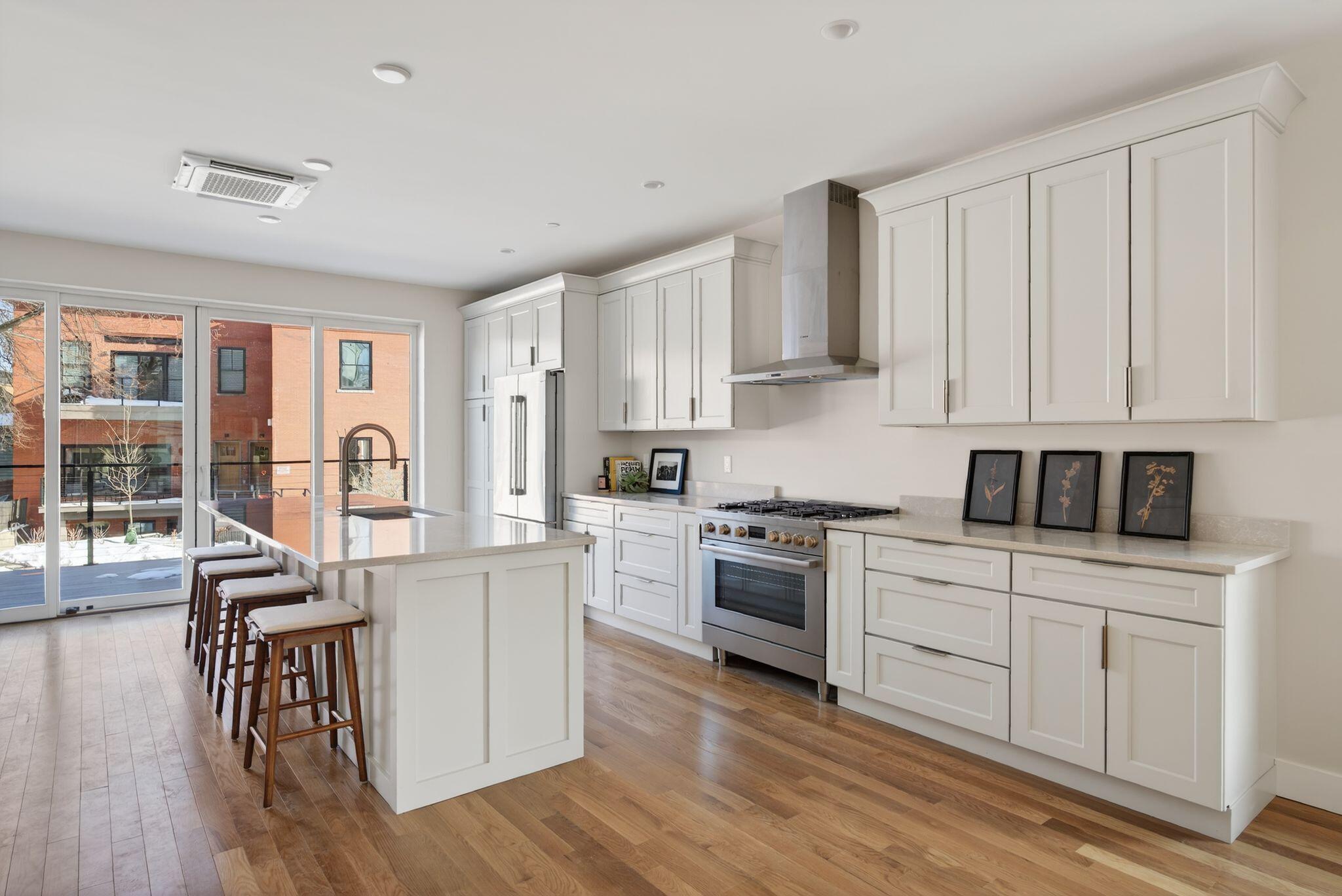 55 Carleton Street A