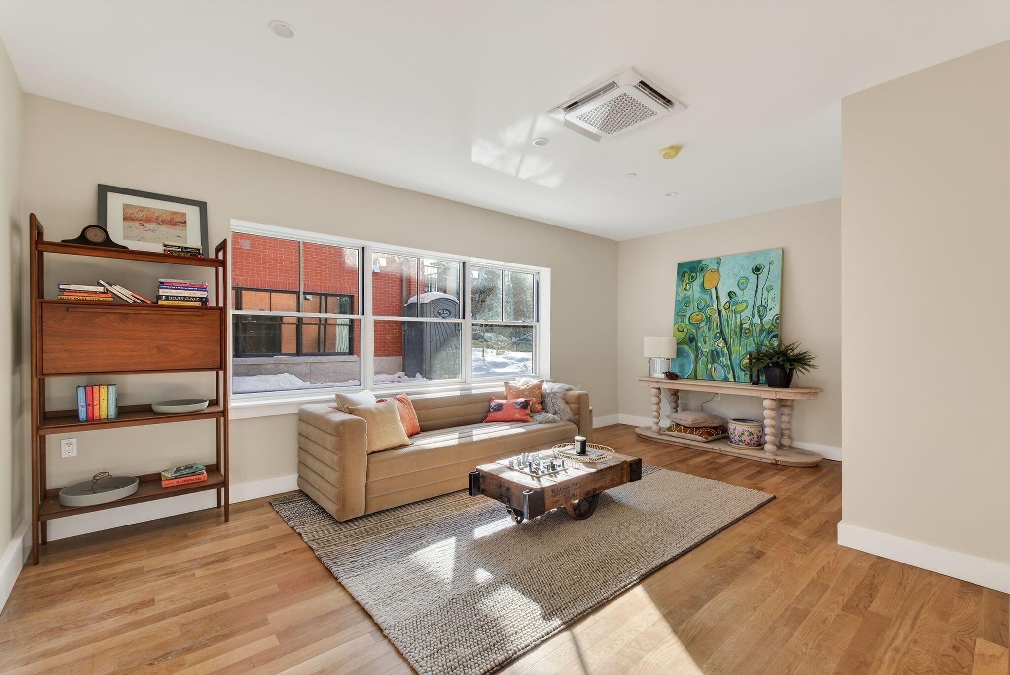 55 Carleton Street A