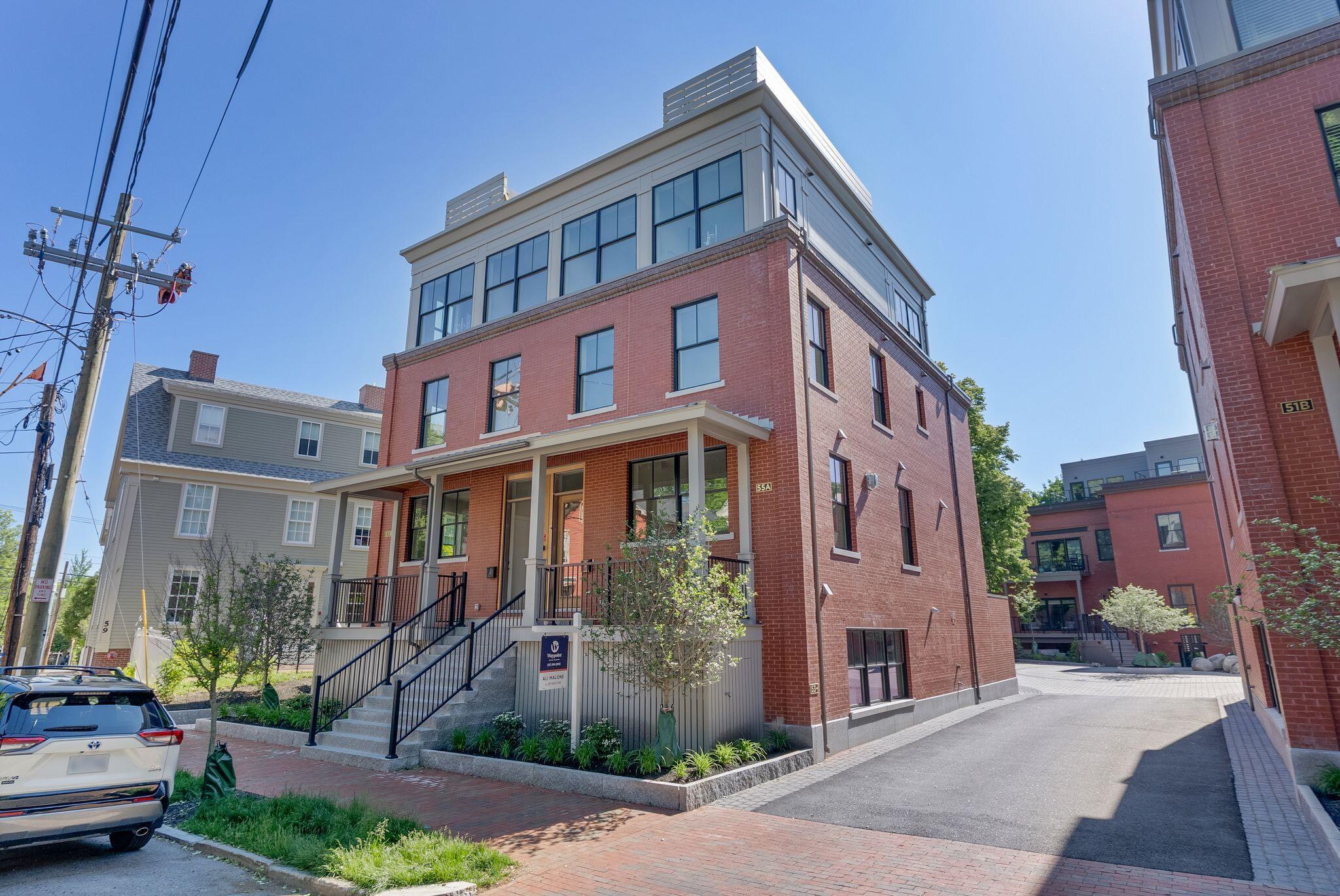 55 Carleton Street A