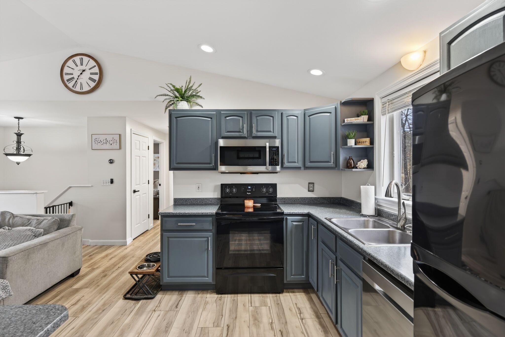 544 New Dam Road
