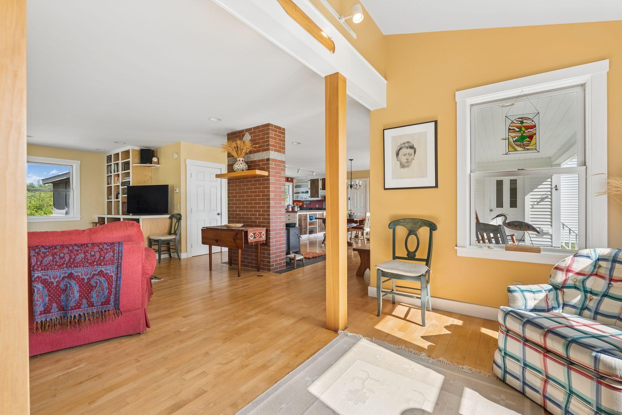 496 Davis Road