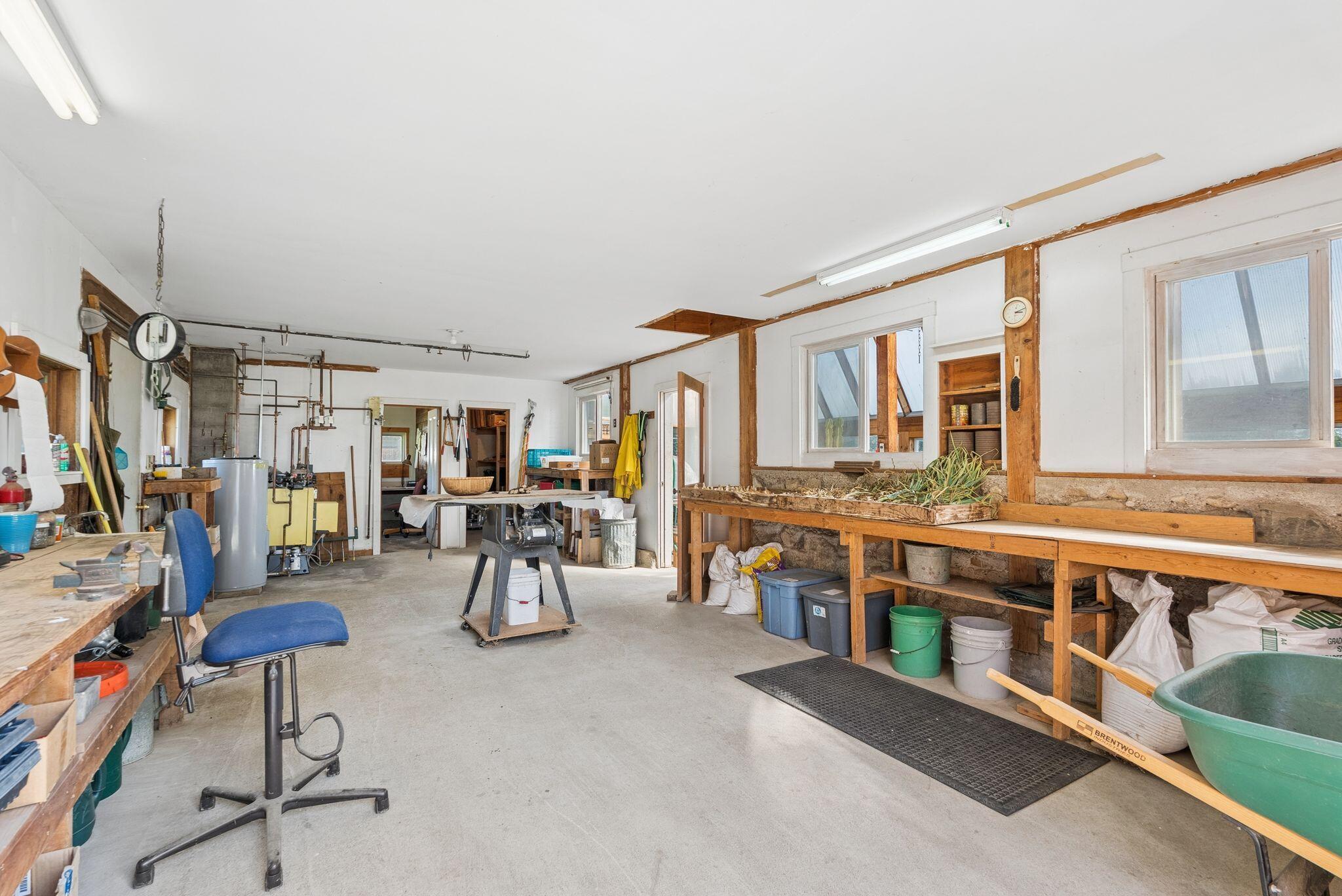 496 Davis Road