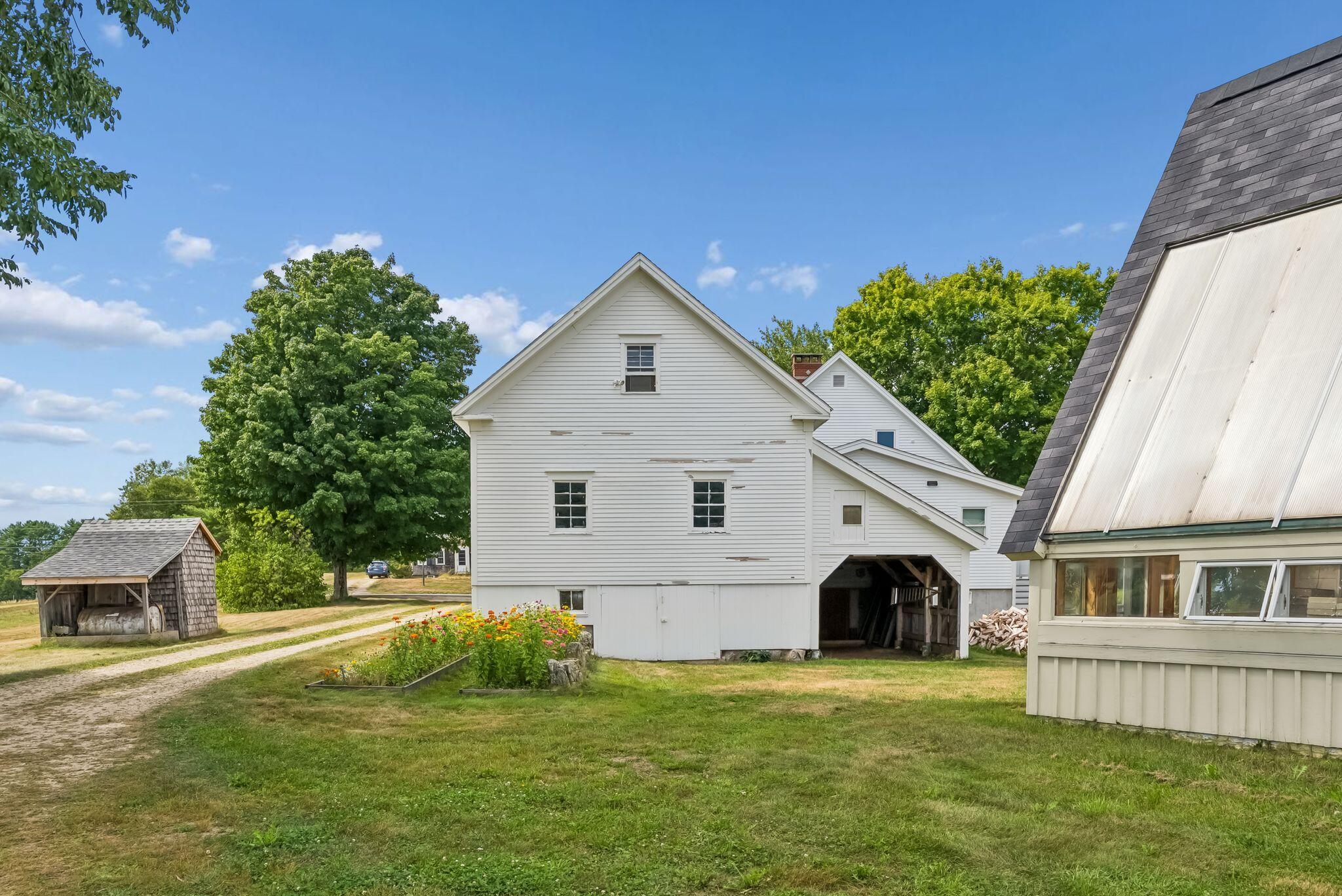 496 Davis Road