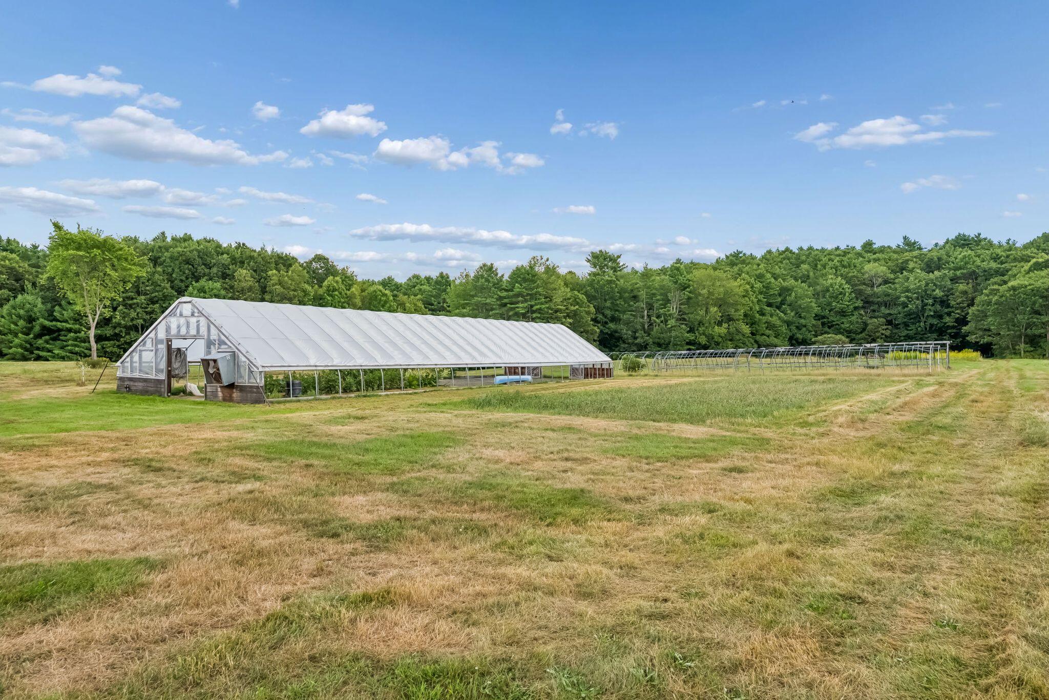 496 Davis Road