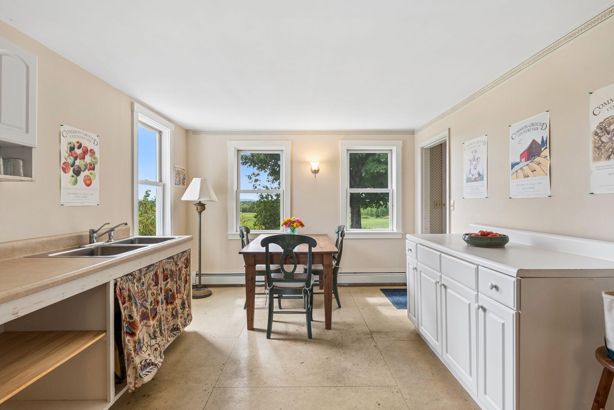 496 Davis Road