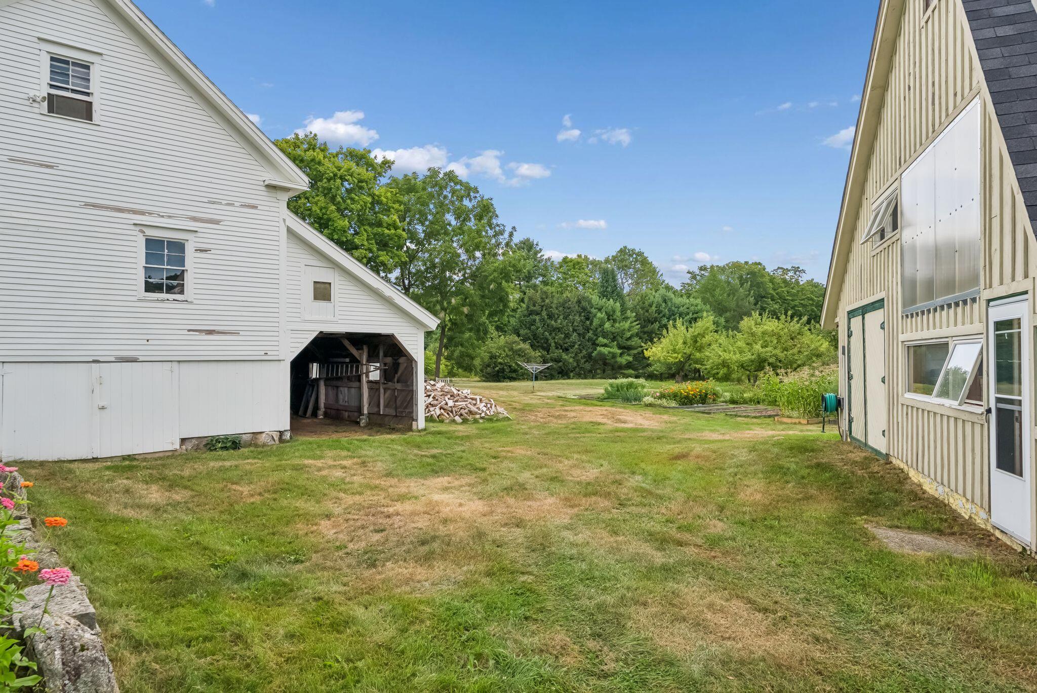496 Davis Road