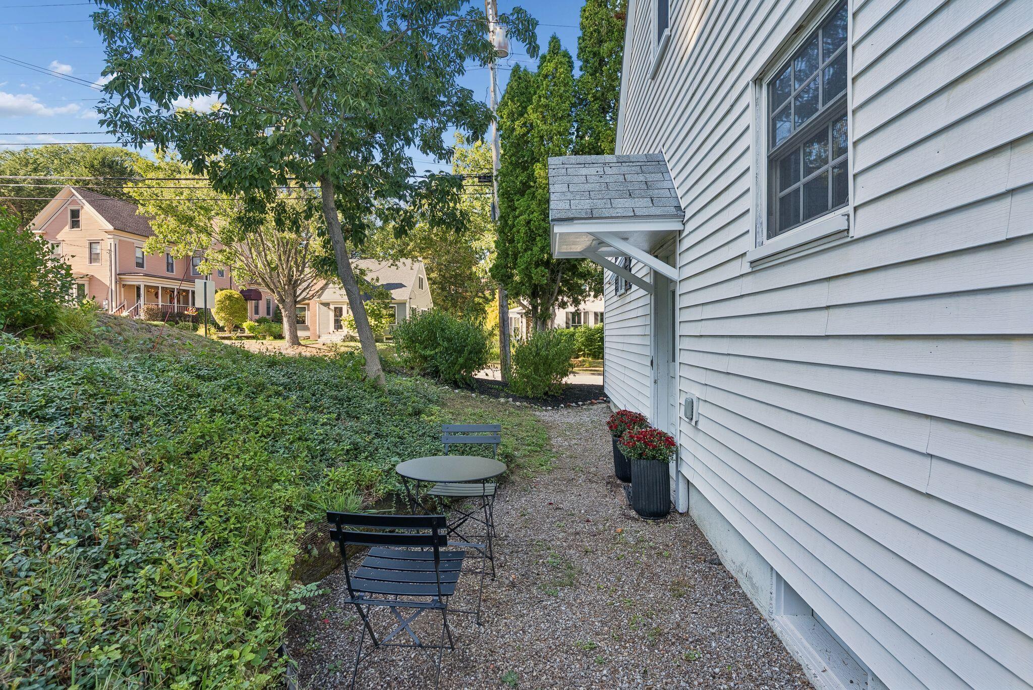 61 Pleasant Street