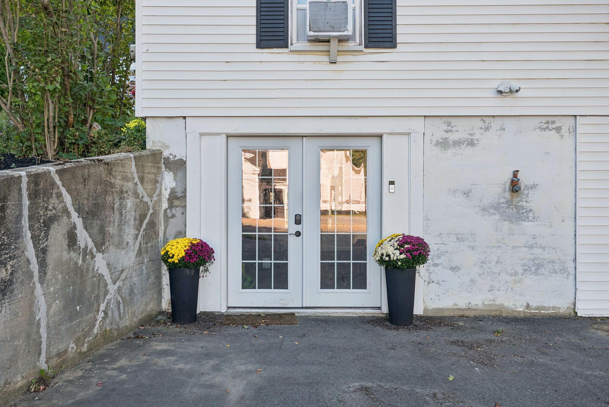 61 Pleasant Street