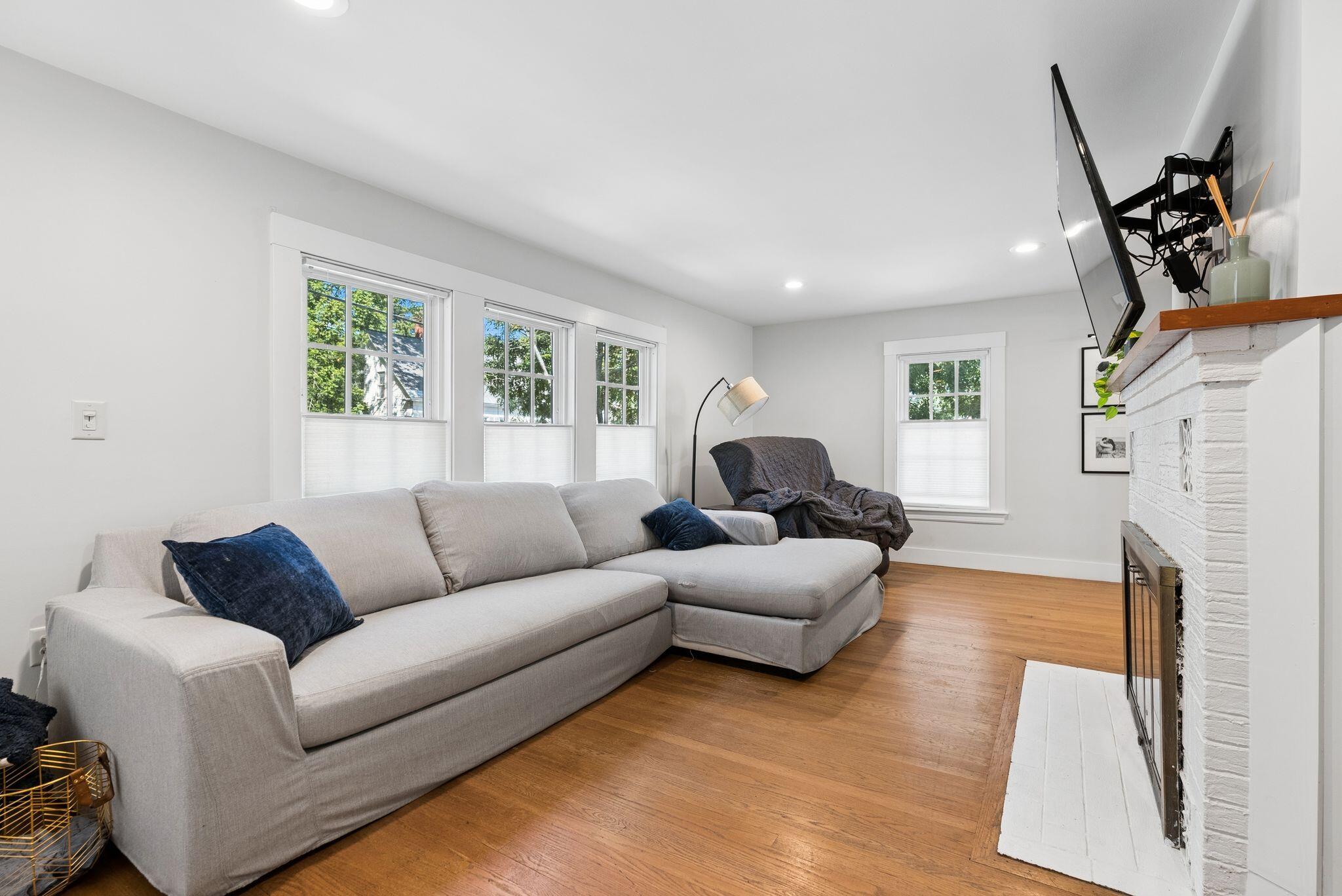 61 Pleasant Street