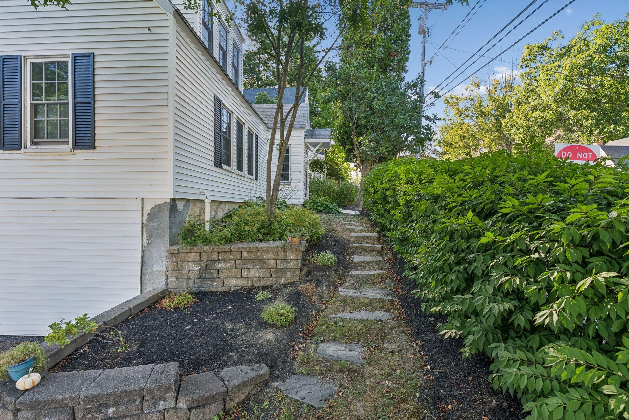 61 Pleasant Street